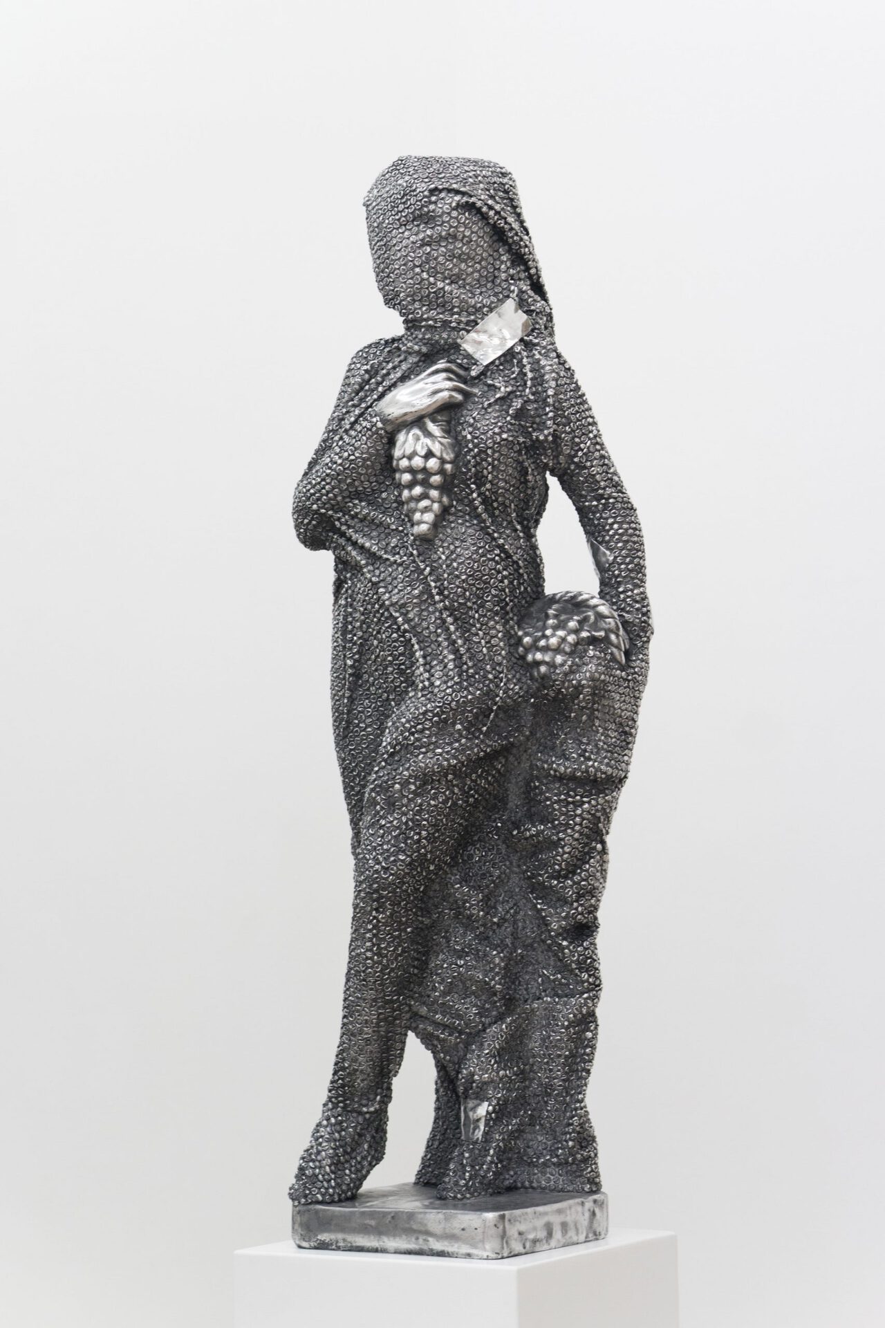 Stefan Strumbel Ariadne 2020 aluminium patinated 138 x 50 x 32 cm