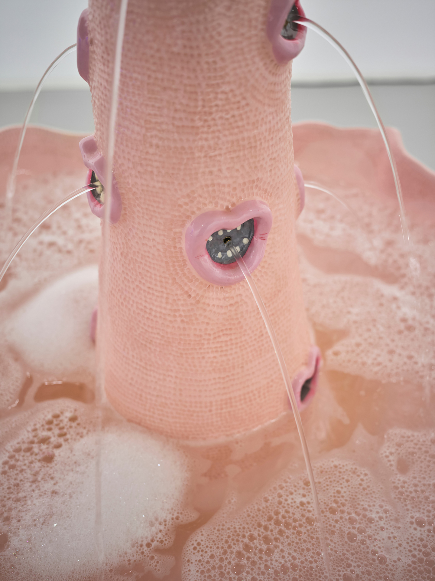 Monika Grabuschnigg, So it is a lover who bubbles and foams, 2017, Earthenware, acrylic paint, epoxy, resins, polymer sealant, metal, stainless steel, fountain system with eight nozzles. 151 x 90 x 90 cm