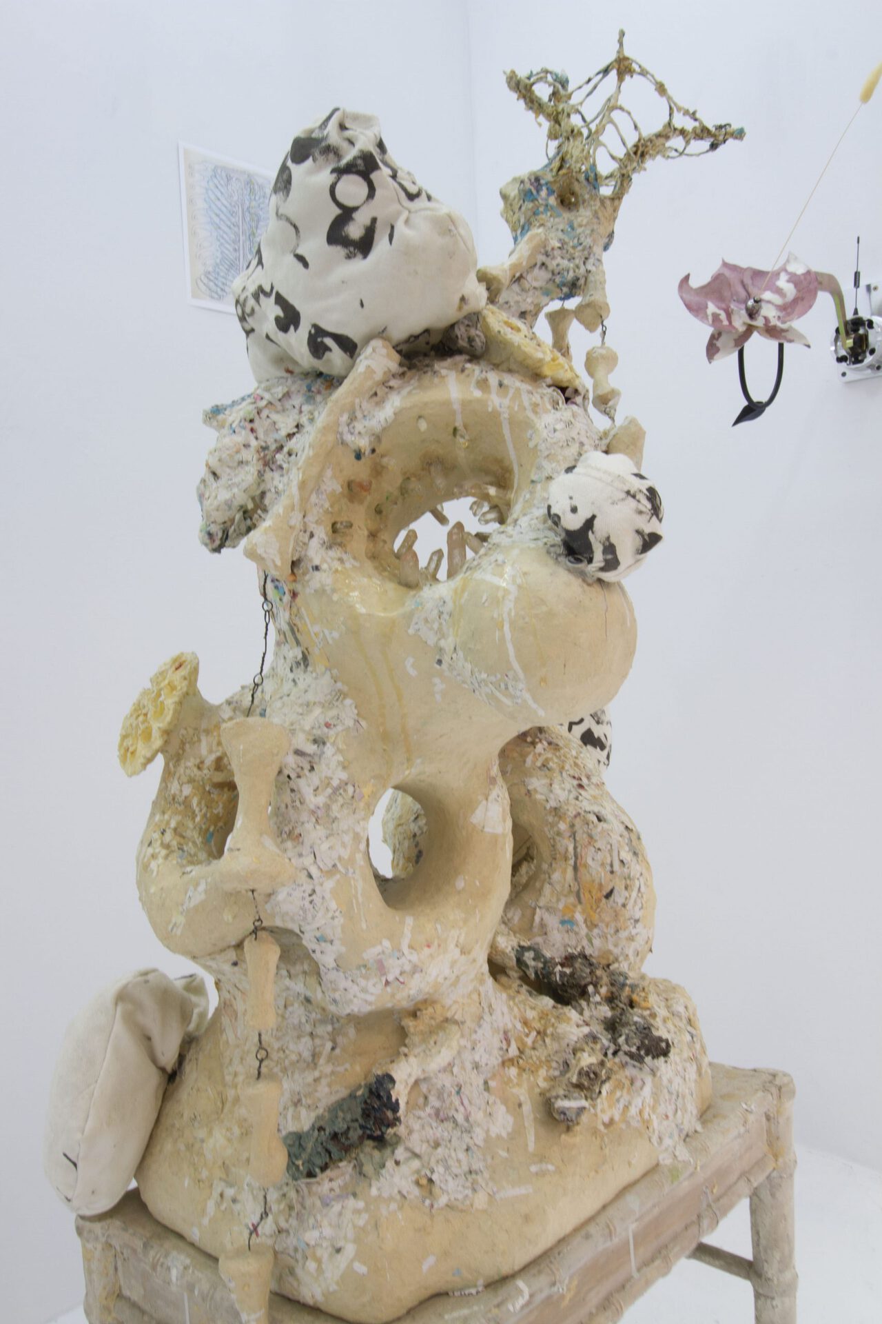Randy Wray. Chapter and Verse. Wood, papier-mâché, sewn canvas, quartz crystals, wire, acrylic paint, oil paint, resin, mica. 53 x 27 x 20 inches. 2017