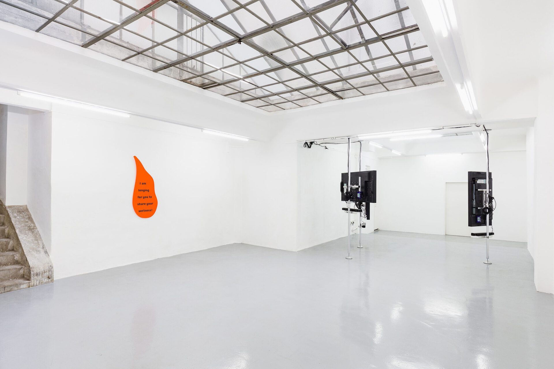 The Leaking Bodies Series, 2020, 3 channel video installation, 06:30 min, sound, loop, animation, orange acrylic glas, black vinyl installation view, Gianni Manhattan