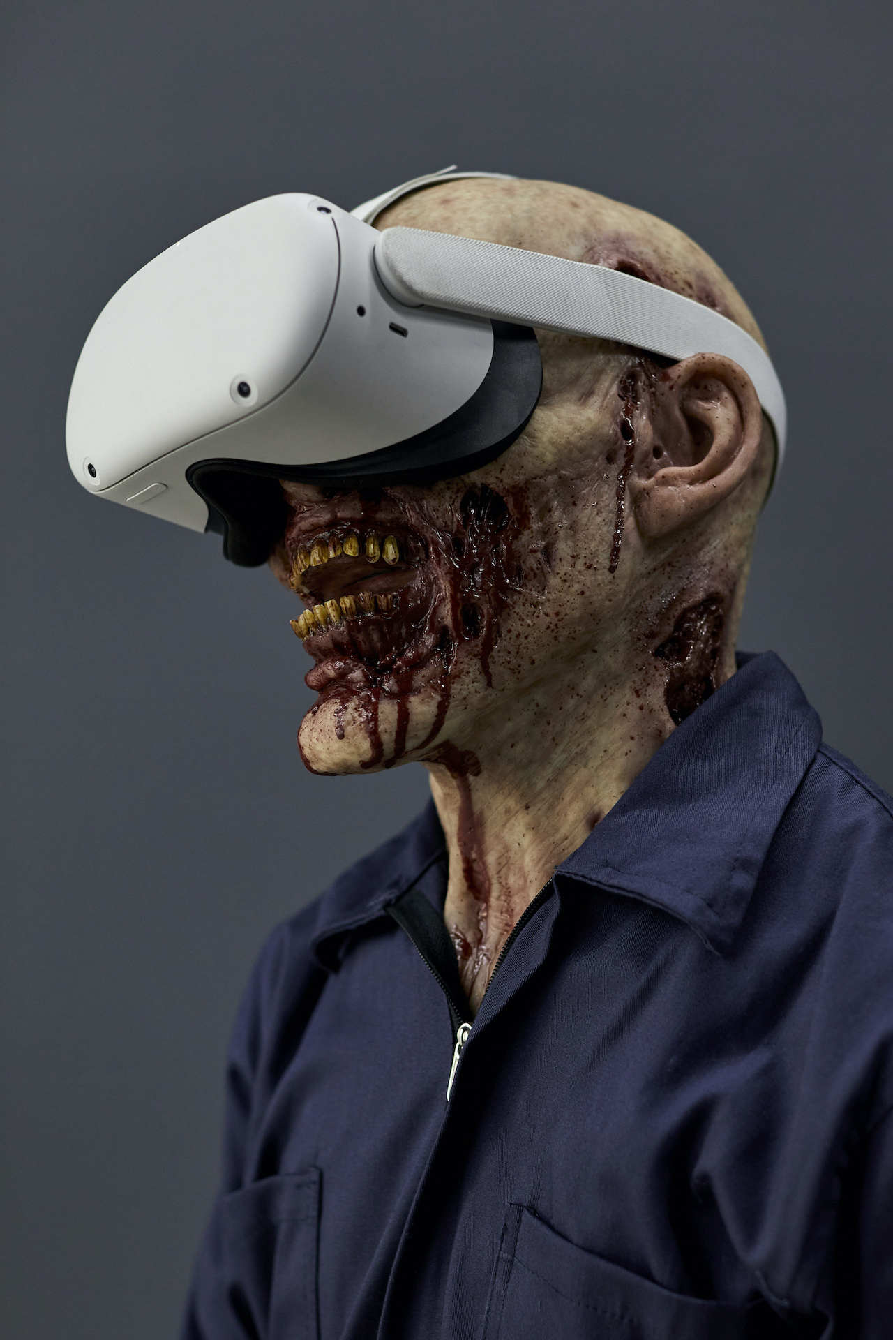 Undead, 2020 performance, tattoos on silicon mask and sleeves, VR set and Nintendo Switch variable duration