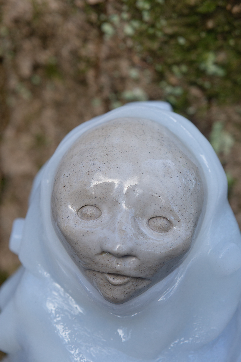 Aniara Omann, A Different Kind of Love (Jelly) (detail), 2021 (Cast silicone, glazed stoneware, 13 x 14 x 16 cm/5 x 5.5 x 6 in)