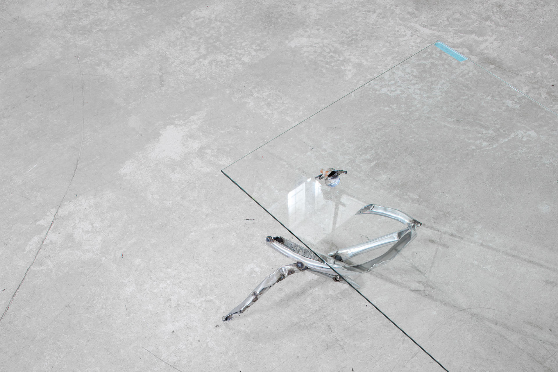 Maarten Van Roy, Stellar Blade (United P92) (detail), 2020-2021, Glass, chromed steel, seashell, bronze