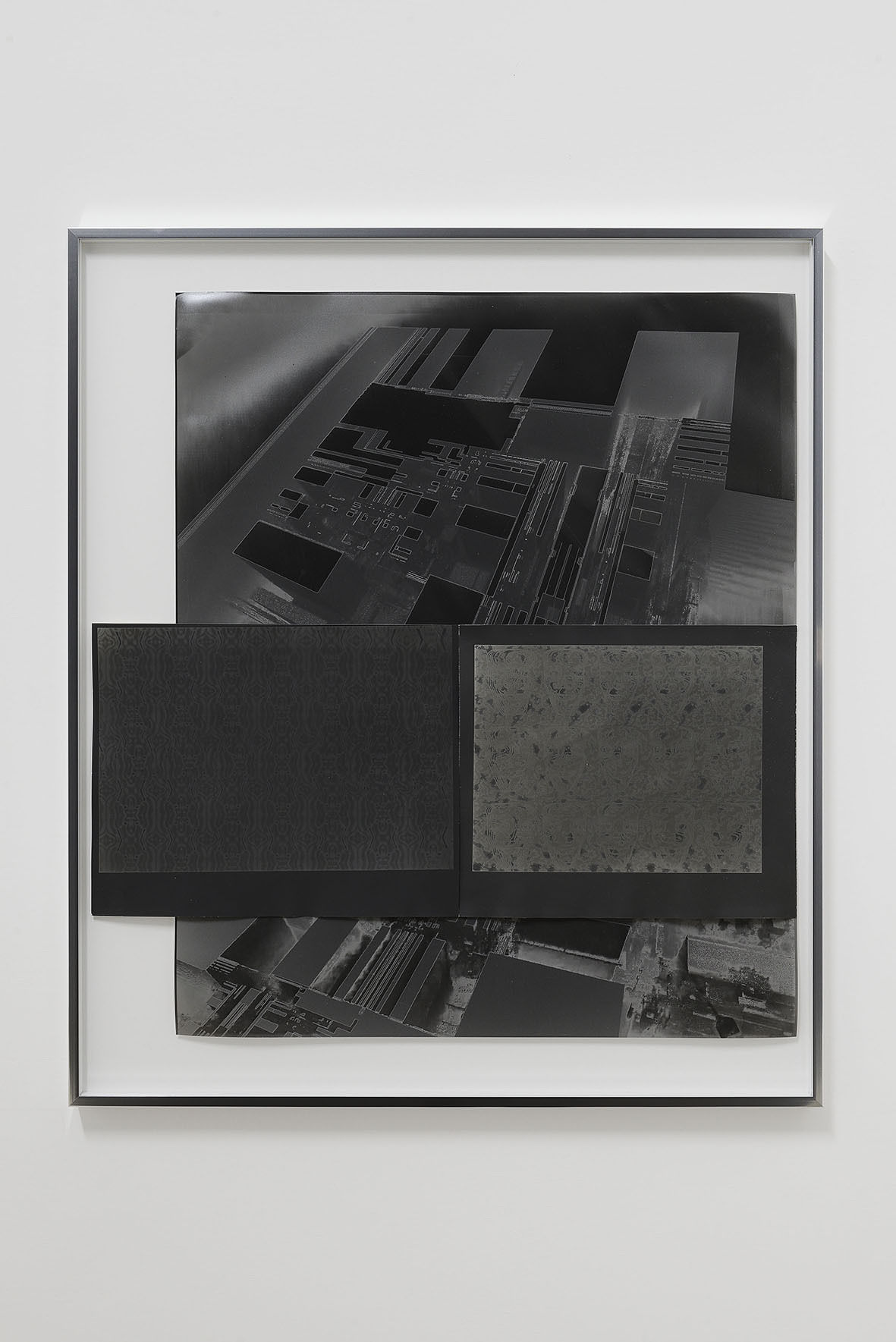 Bogdan Ablozhnyy, Inversions - Apocalyptic Still life, 2020. Gelatine silver print, 70 x 60 cm