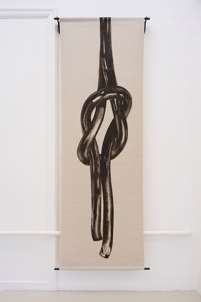 Carlotta Bailly-Borg, Passive-Aggressive, 2021 (Acrylic, linen, steel, 230 x 75 cm).