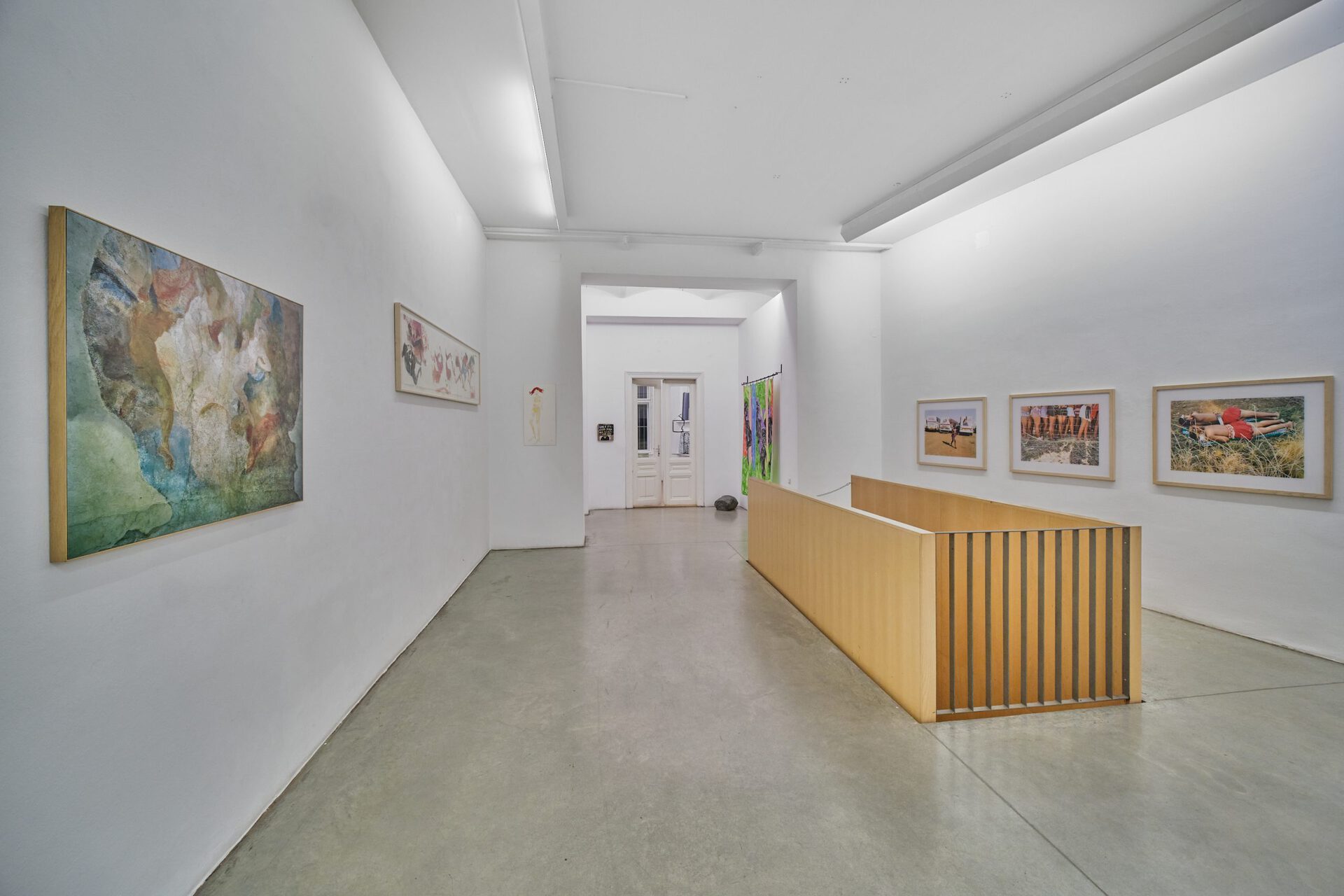 Exhibition view DAS PARADIES IM STILLEN OZEAN, Christine König Galerie, Vienna 2021