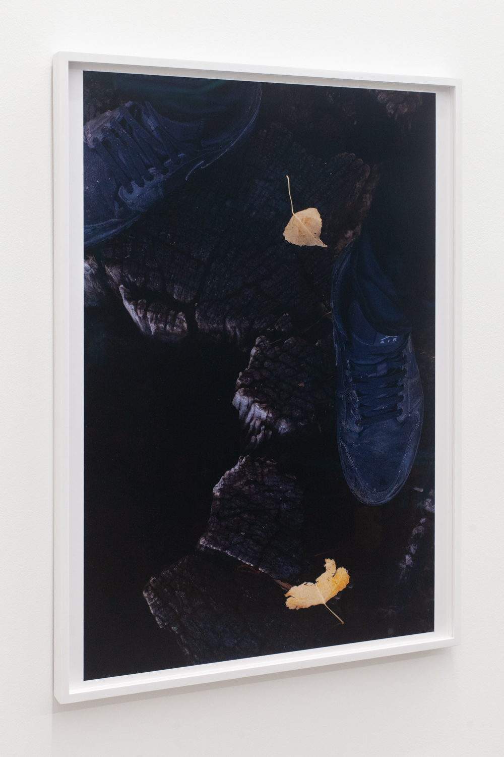 Paul Hutchinson, Air, 2020, Framed C-Print, 70 x 50 cm, Edition of 5 + 2 AP
