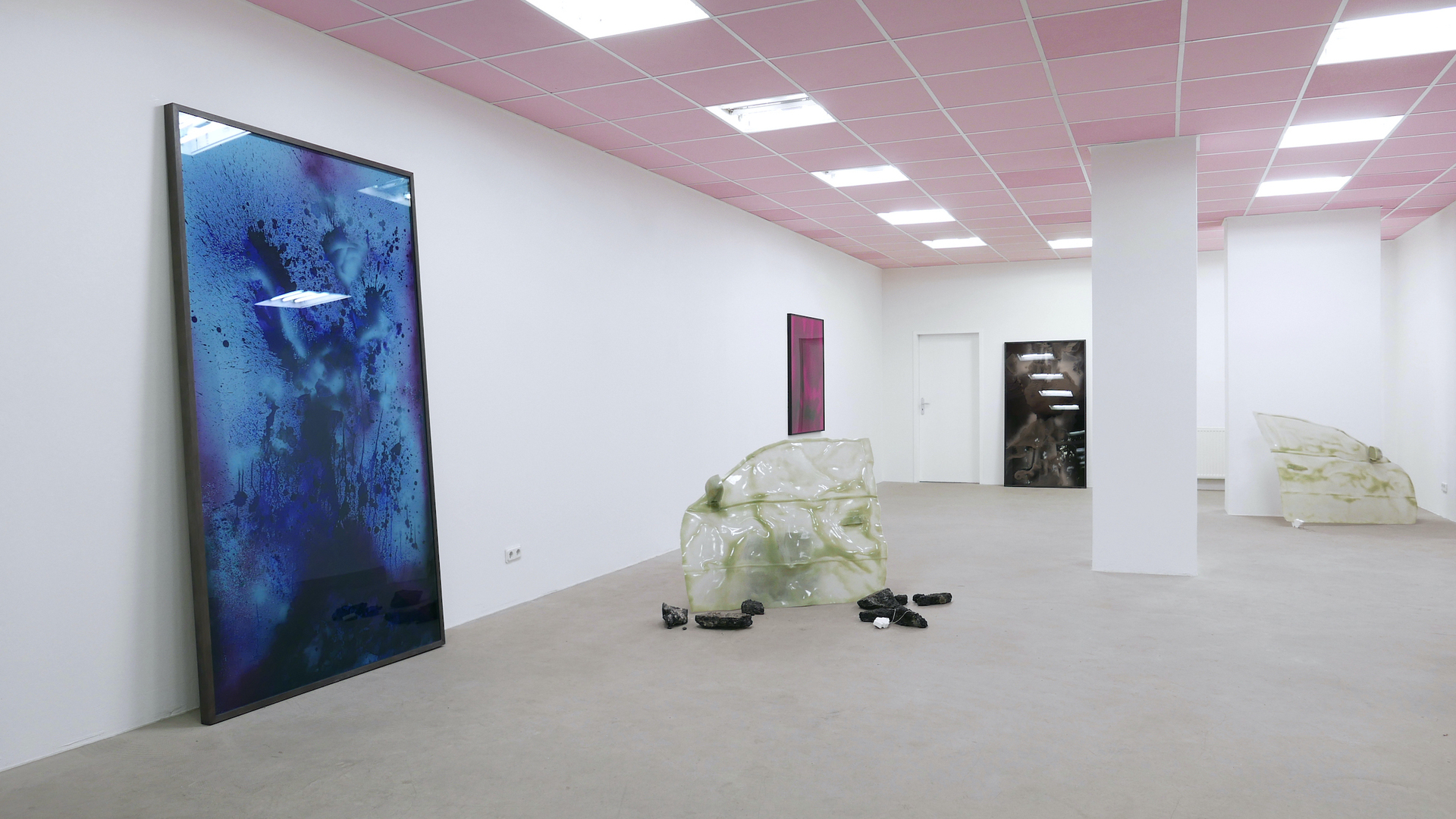 Installation view SHINING