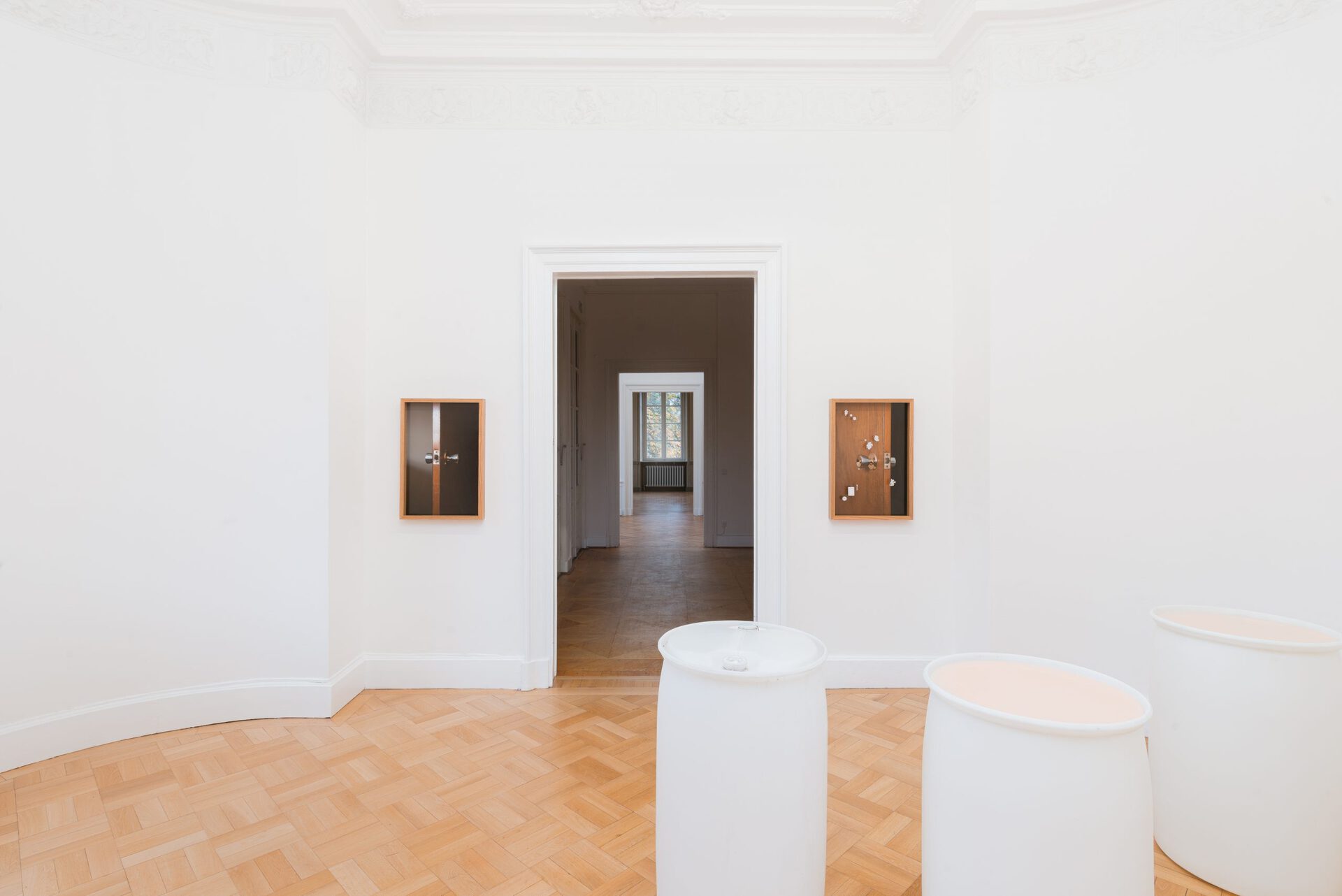 Nadia Belerique, Doors, 2018, Installation View at Kunstverein Braunschweig 2020 Courtesy: the artist and Daniel Faria Gallery, Toronto. Photo: Stefan Stark