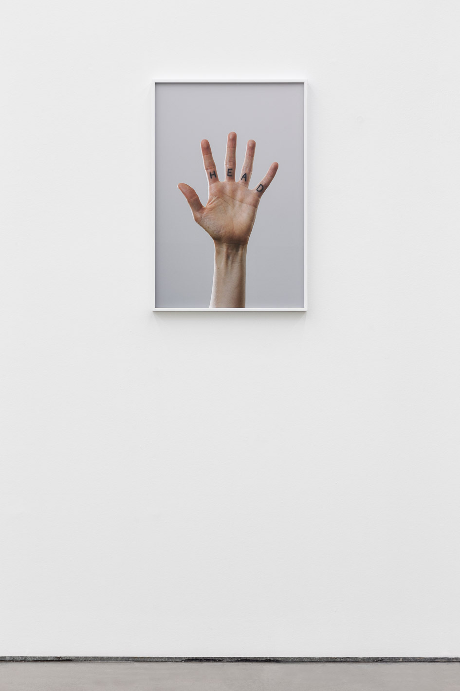 Vera Mota, HEAD HAND, 2021, Giclée print in Canson Platine Fibre Rag 310 g., 77x52cm