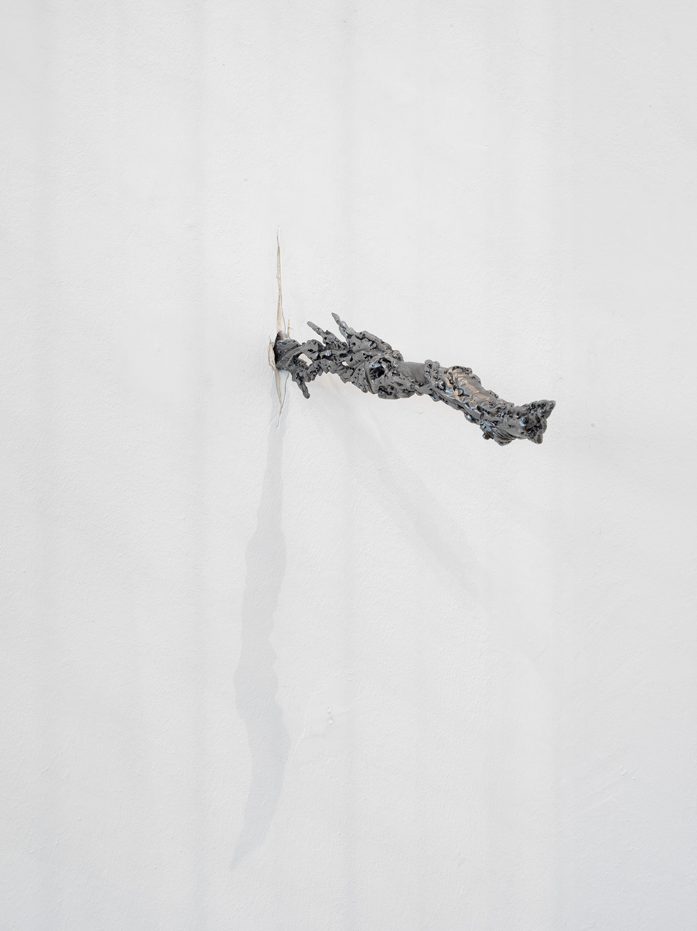 Installation view, A Mouth; A Tale, view on Shyriavandal, 2021, by Lotte Meret, KLEMM’S showroom, 2021. Photo: Nick Ash