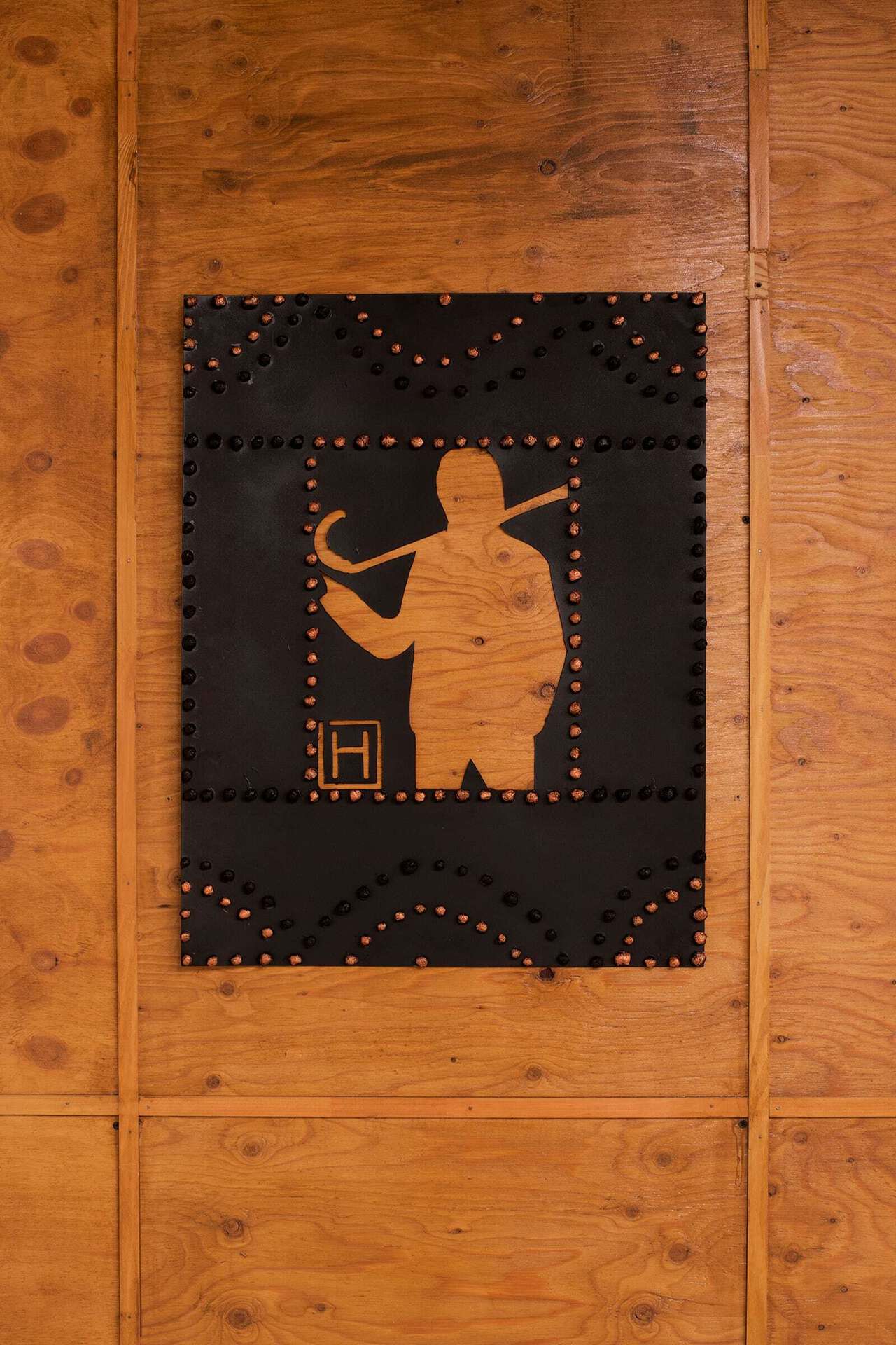 Yanina Chernykh, Forth of may, 2020, cardboard, papier-mache, 50 x 60 cm