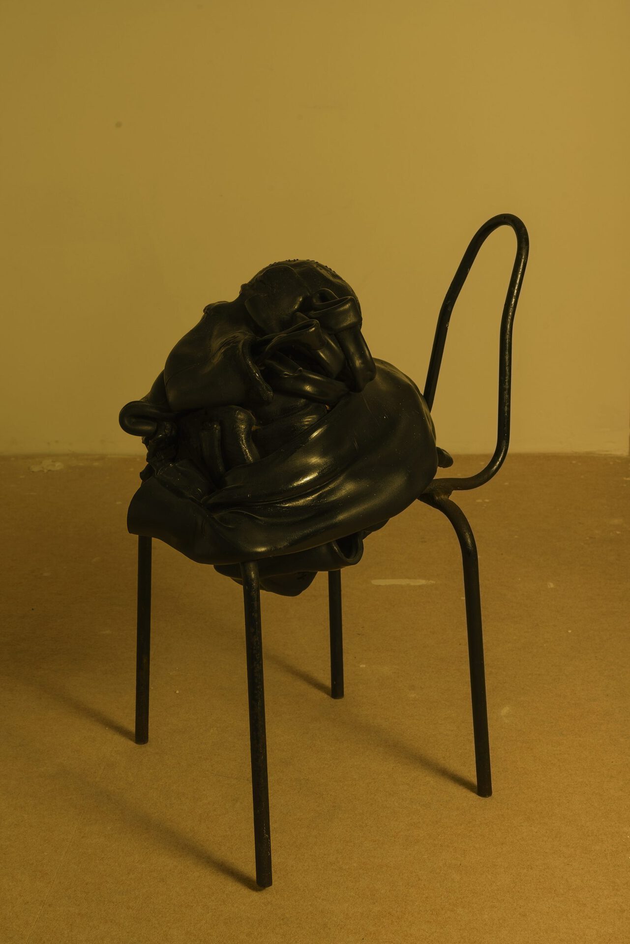 Yaacov Dorchin, Chair, 1969. Polyethylene and metal chair frame, 73.5 × 46.4 × 56 cm. Photo: Liat Elbling.