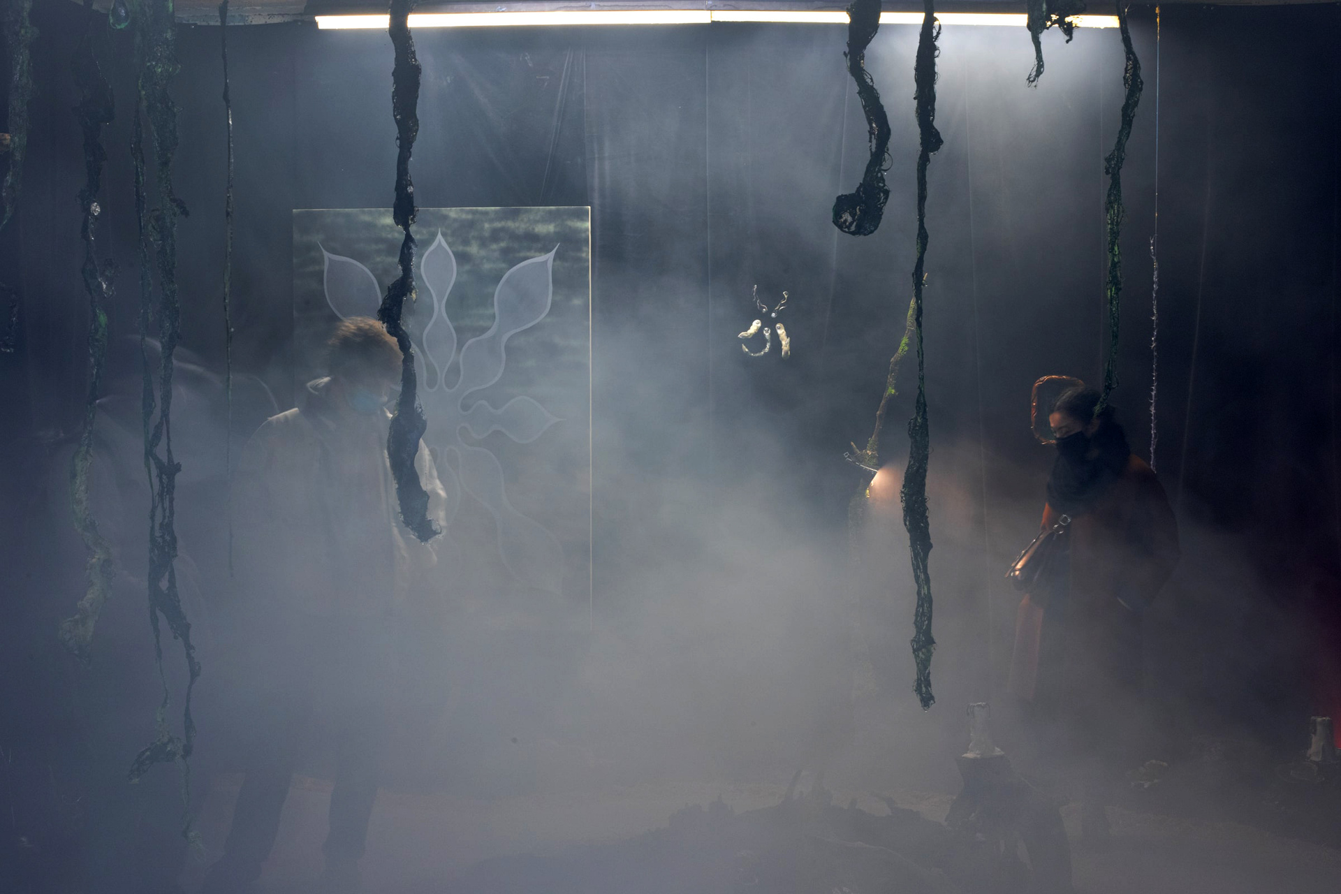 Installation view (gas & ghosts visiting)
