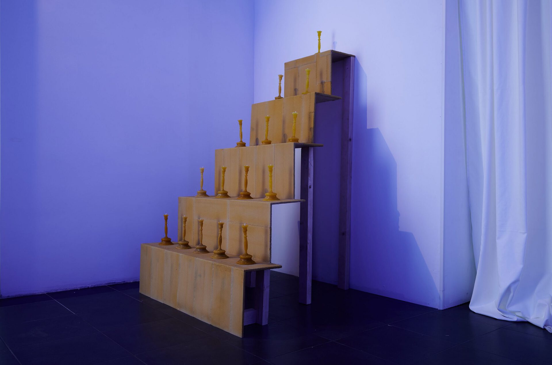 Qeu Meparishvili, untitled, ,wax, wood , 2021