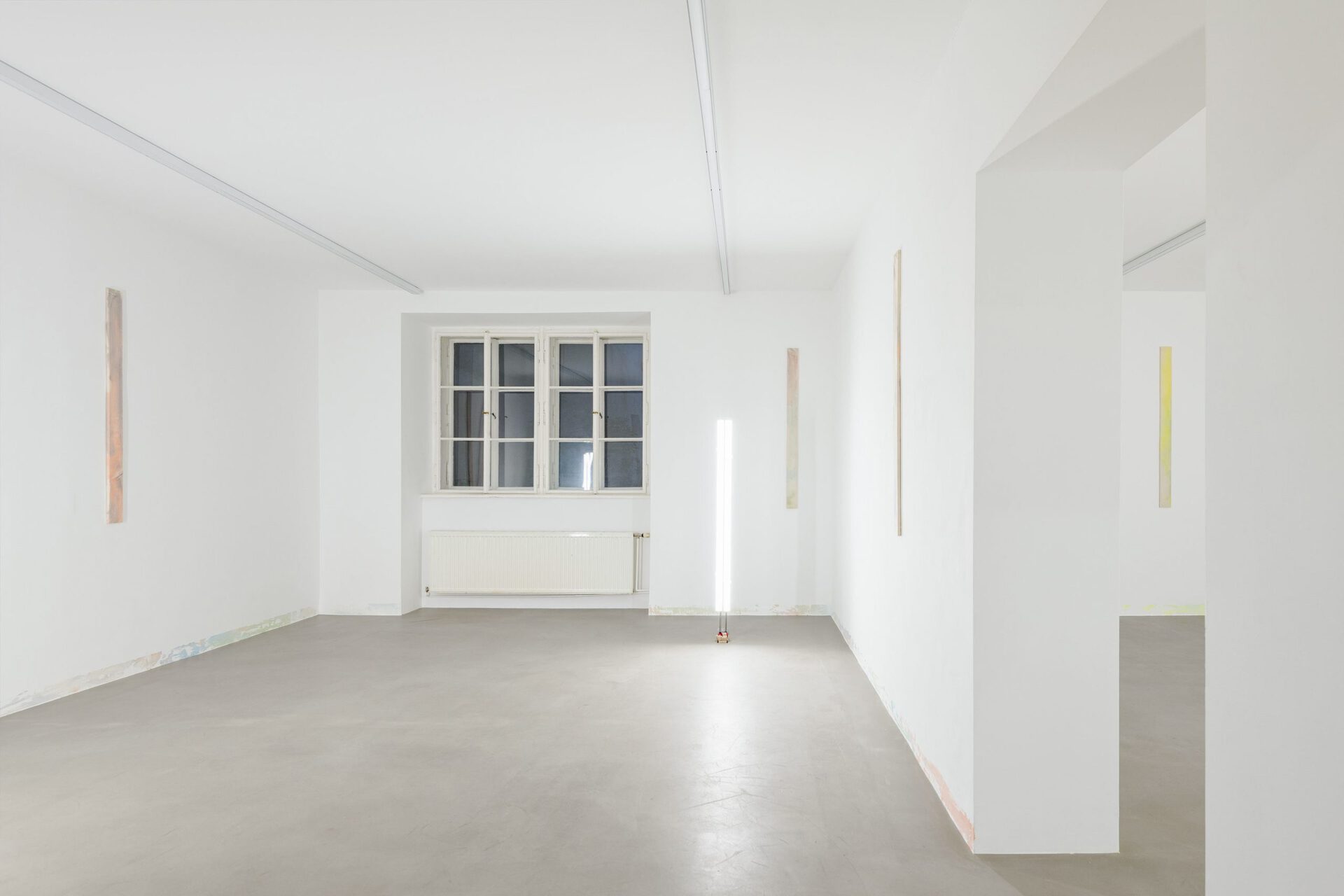 Axel Koschier, märzzimmeraprilzimmer, installation view, Wonnerth Dejaco, Vienna 2021