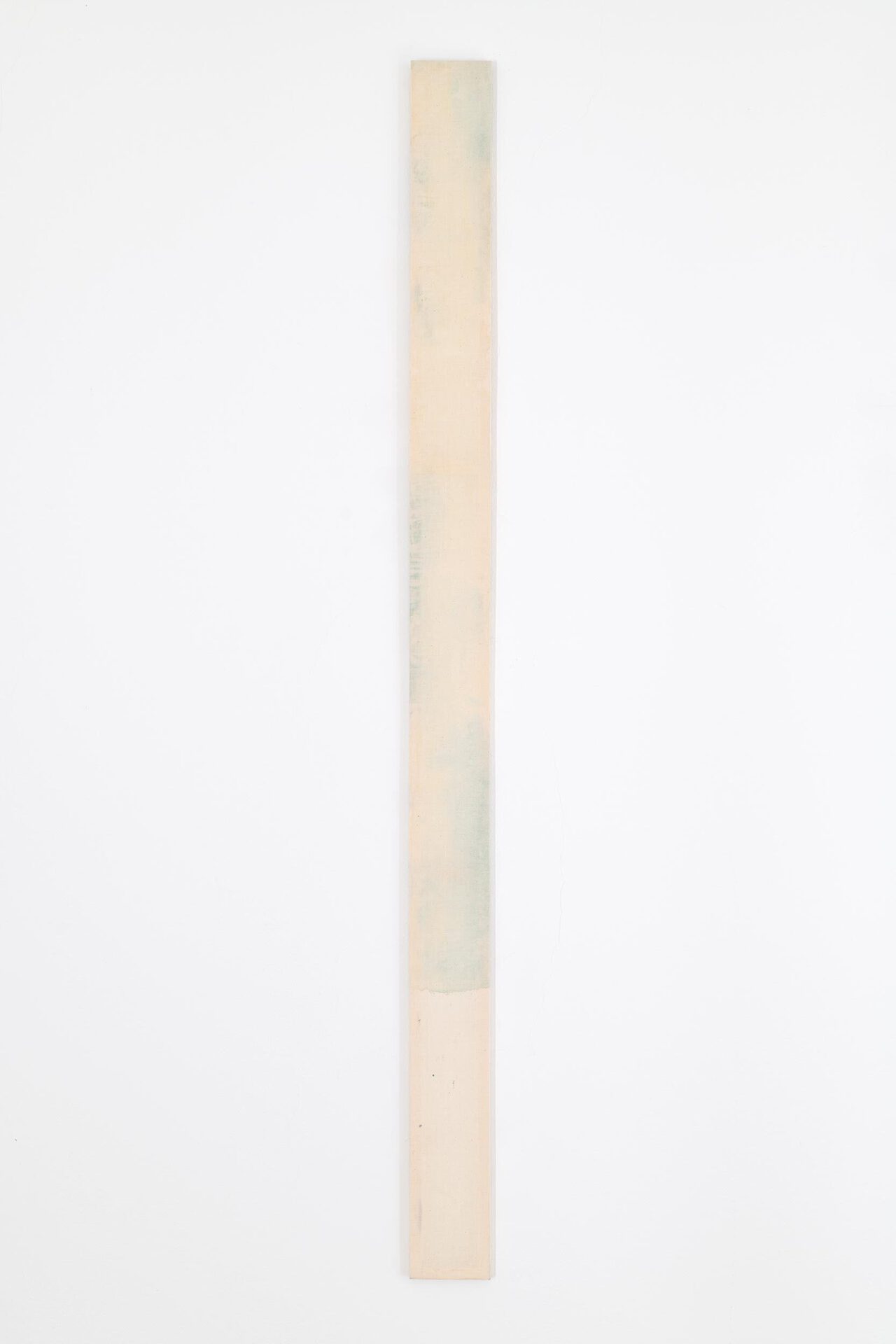 Axel Koschier, 7, 2021, watercolour, cotton, wood, 150 × 10 cm