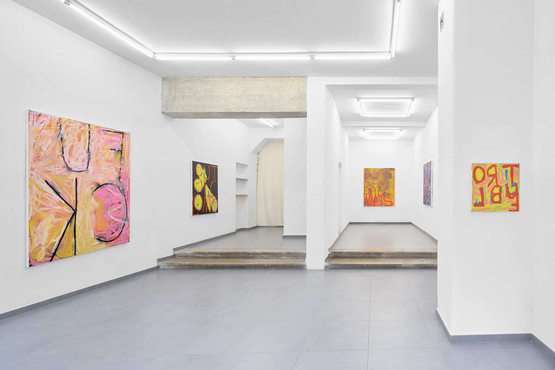Samuel Jablon: "Bad Time" at Ballon Rouge, Brussels. Courtesy the artist and Ballon Rouge. Photo by GRAYSC_9