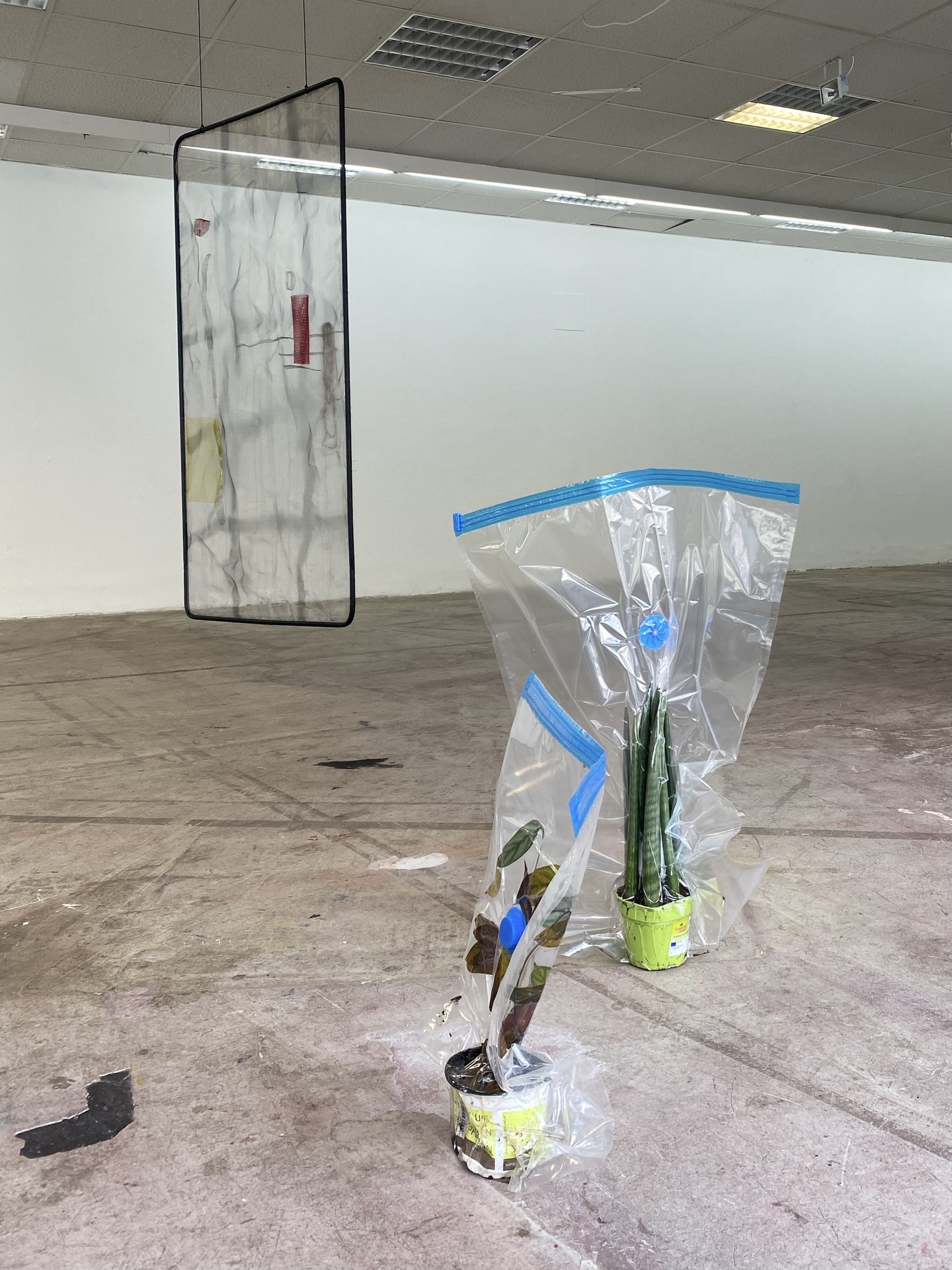 IN FLUX – Exhibition view, Kösk 2021