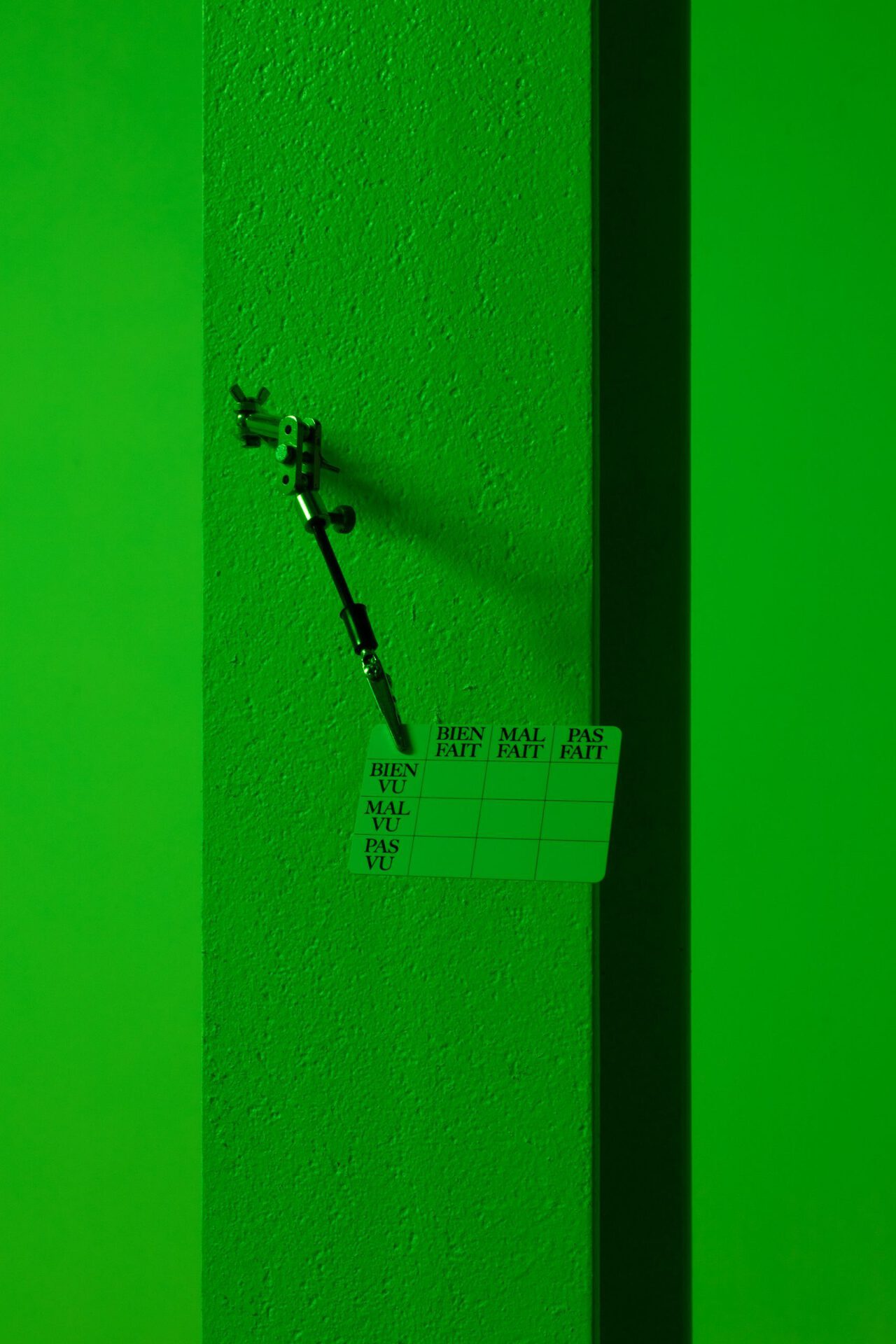 Maxime Bichon, La fuite, 2021, installation, variable dimensions