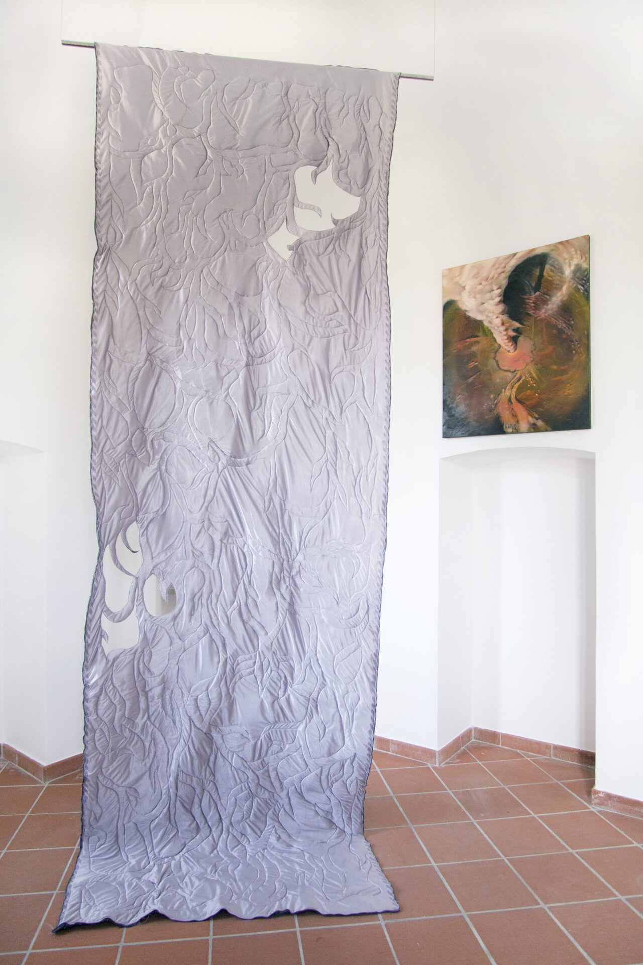 Sophie Conus Banner II, exhibition view 2021  textile, cotton, metal 150x400cm