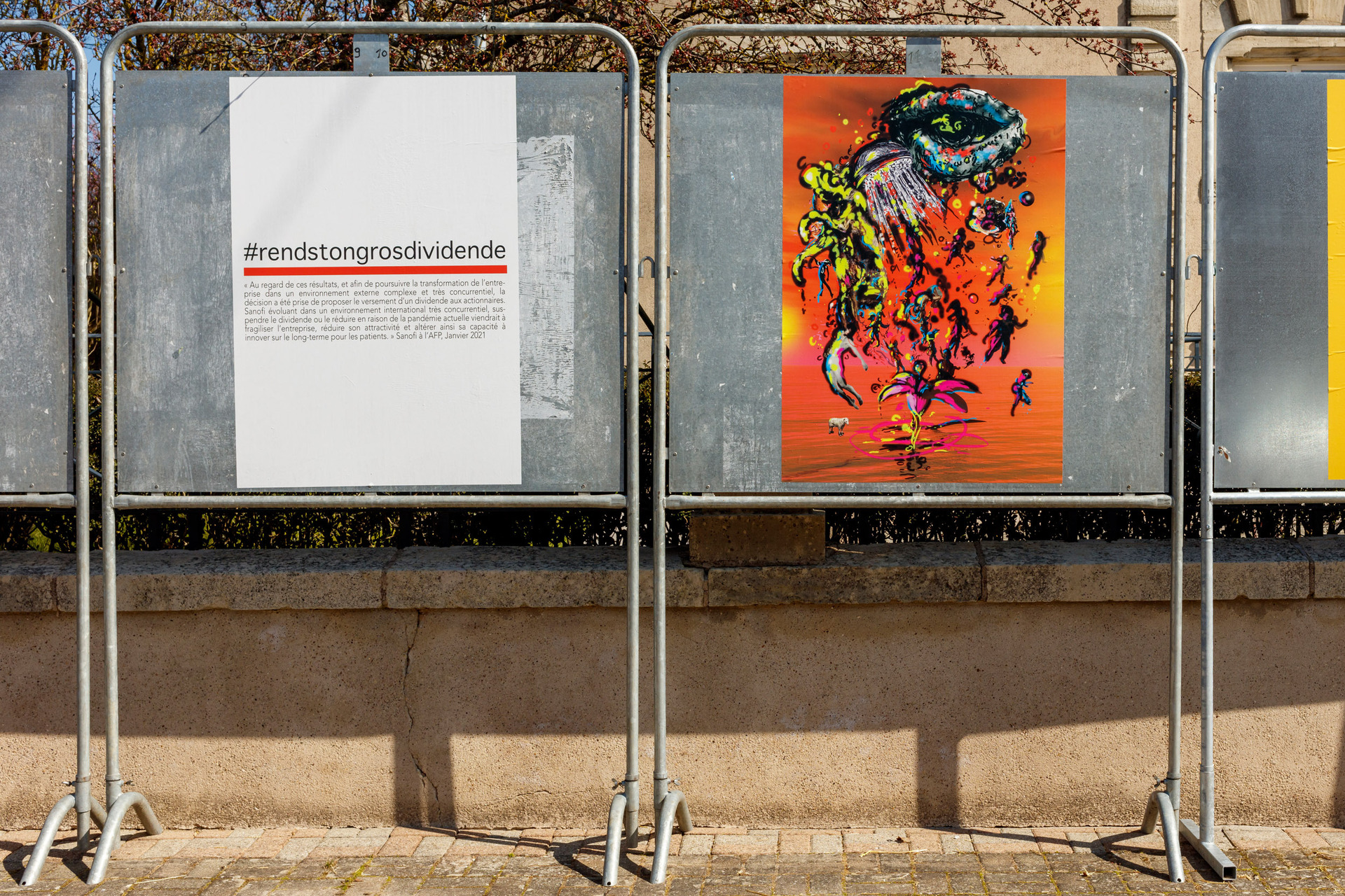 Fabienne Audéoud, #rendstongrosdividende, 2021, poster, 84 x 119 cm / John Russell, Covid Ascension, 2021, poster, 84 x 119 cm.