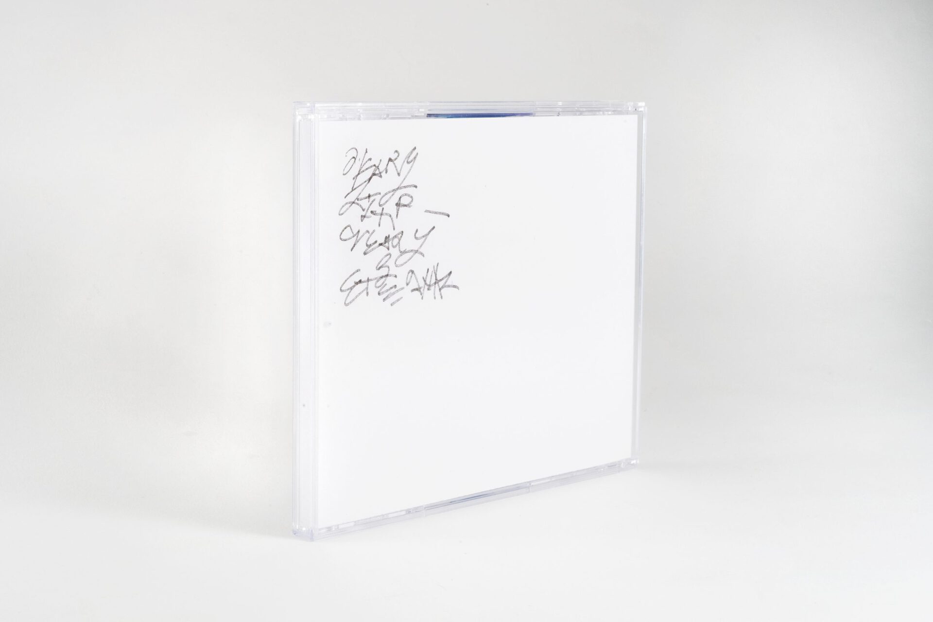 Nicola Tirabasso “weary & eternal” cd cover back (limited edition) 31 min loop 2021 photo: Mattia Angelini
