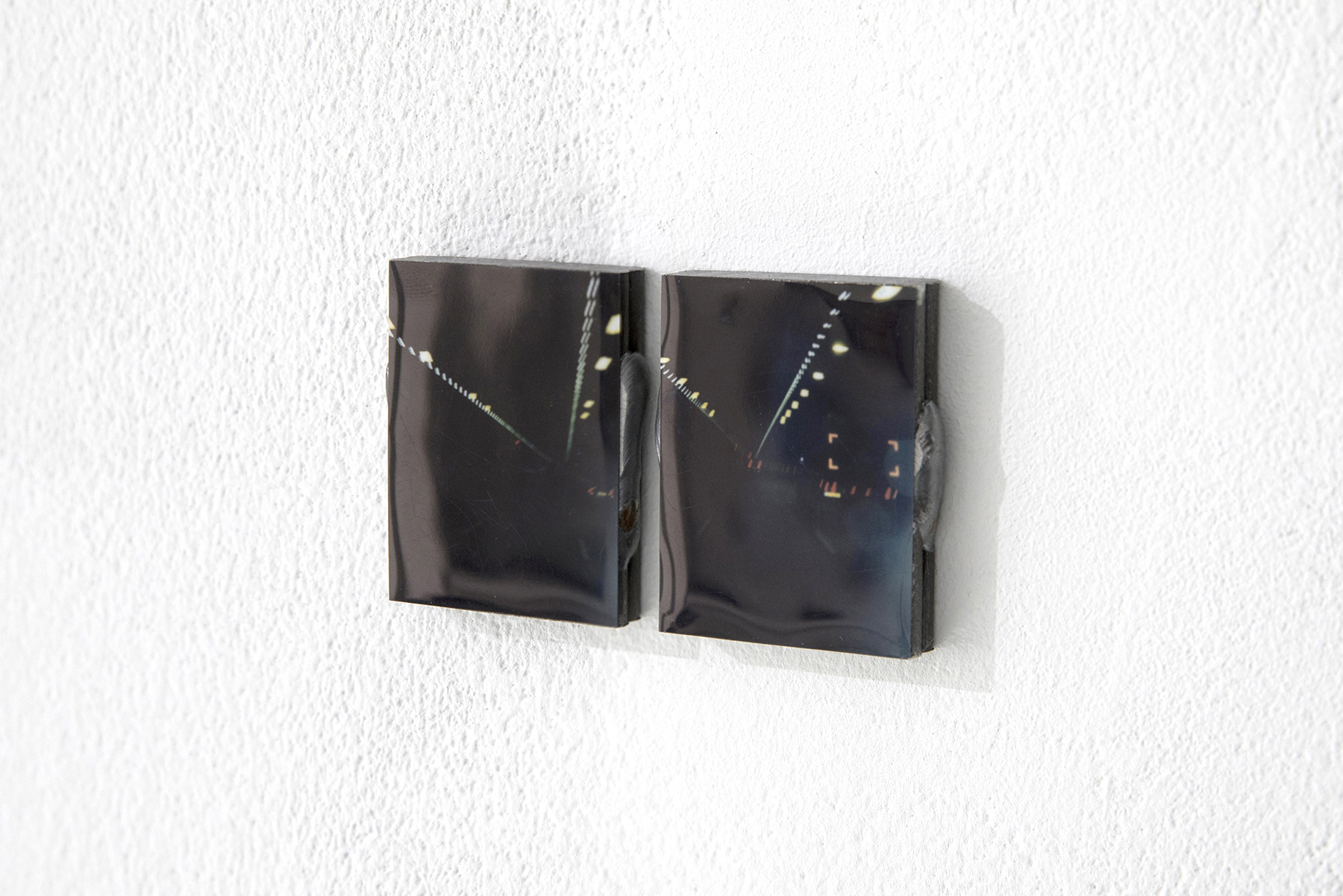 Victor Santamarina, Round trip, 2020-21, 3,5 x 8 cm; instant photo and steel.
