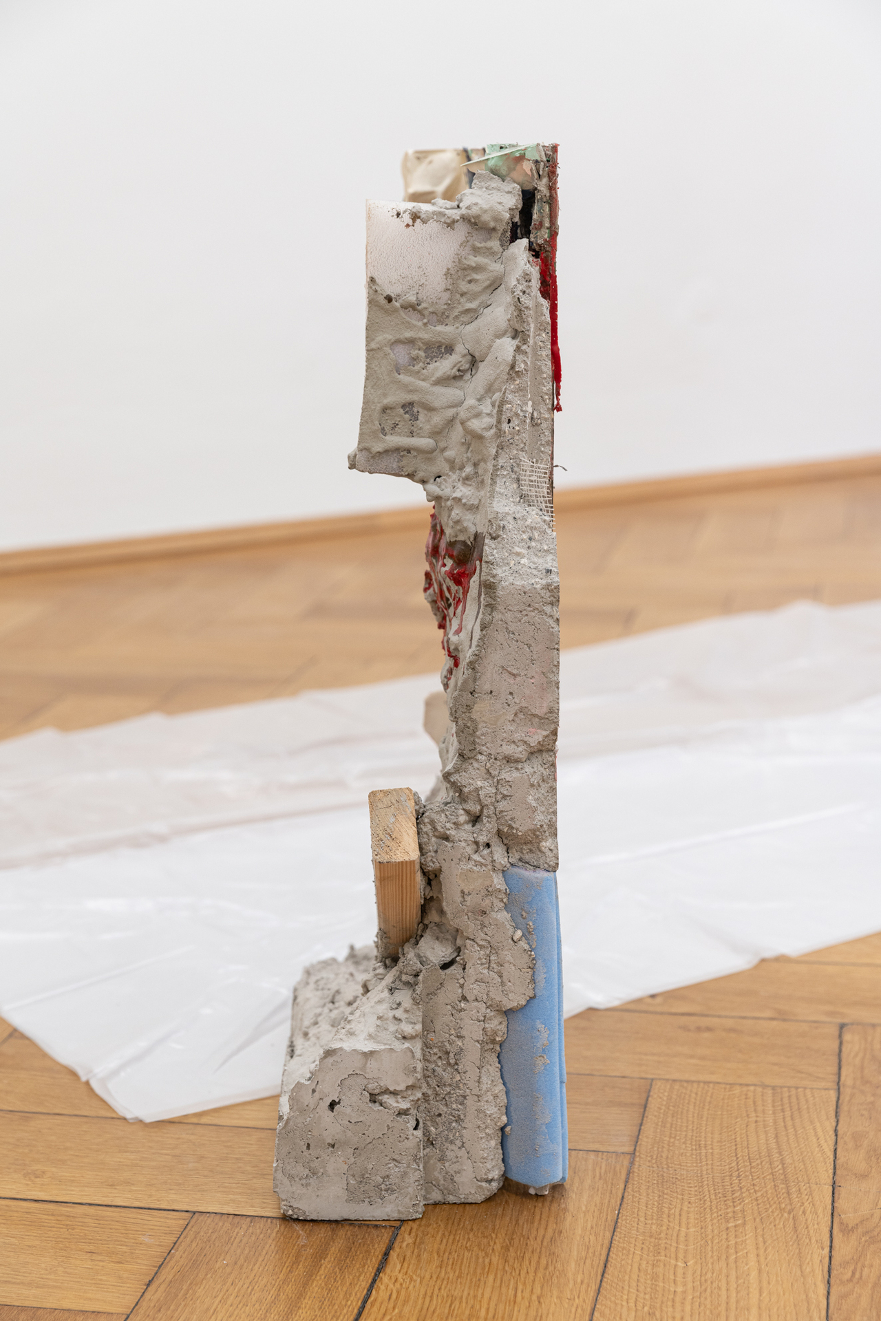 Installation view "unkultiviert" by Patrick Ostrowsky at Britta Rettberg Munich