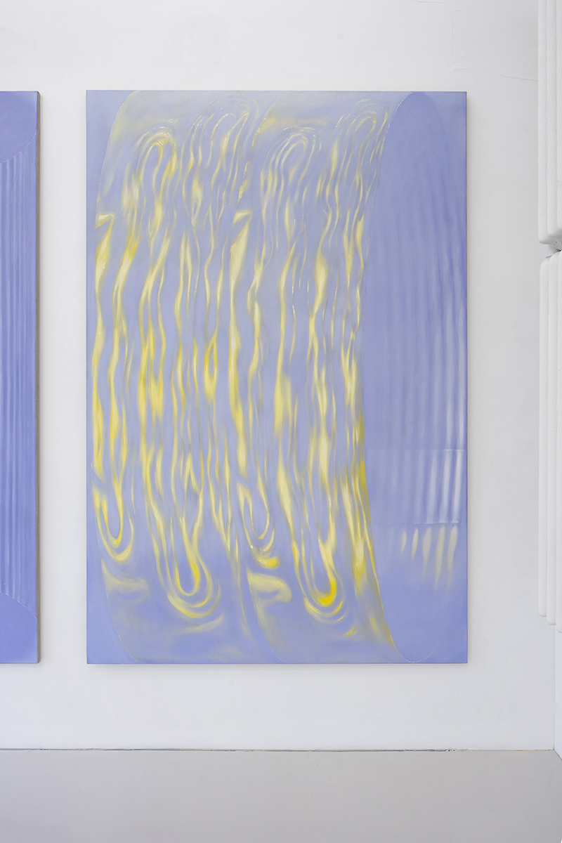 Vika Prokopaviciute, Pale Pale Circle, 2021 (Oil on linen, 200 x 130 cm).