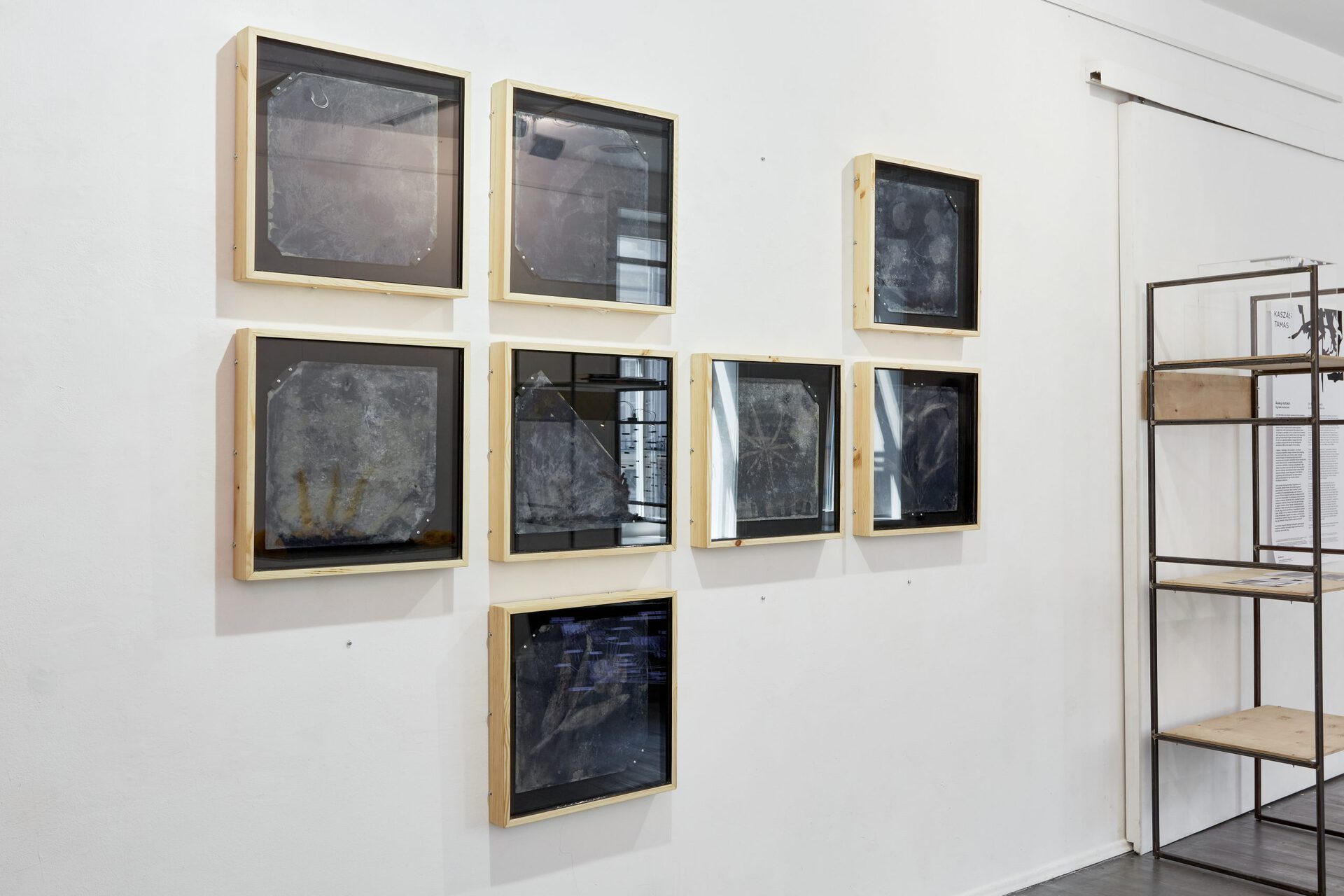 Tamás Kaszás, on Mneral Fibers, asbestos slate, cyanotype, 2021