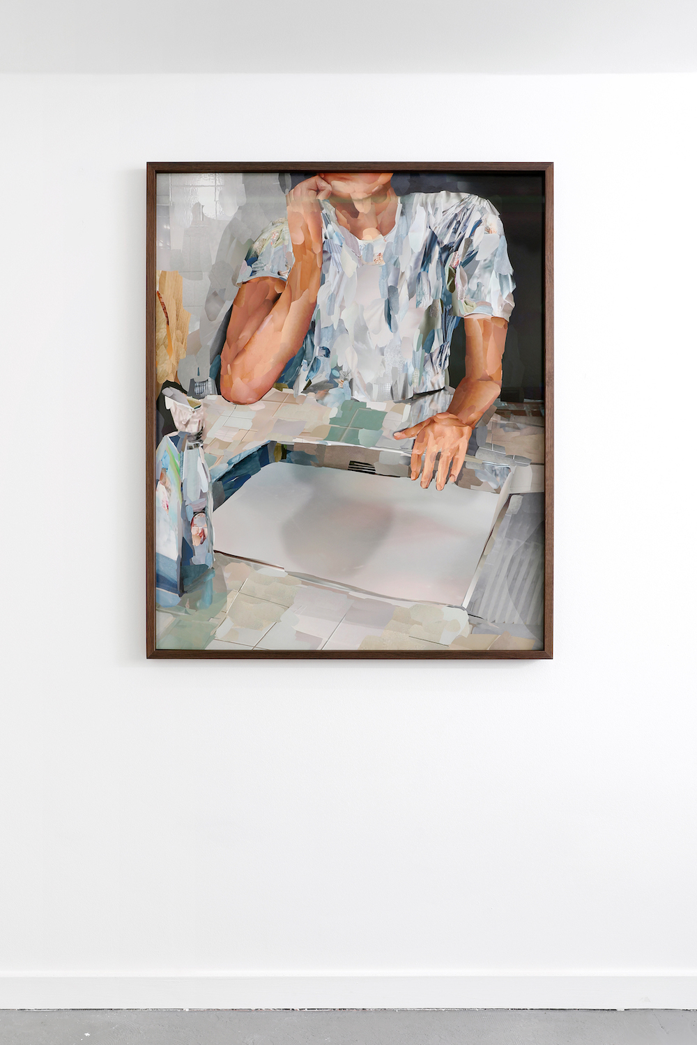 Alina Frieske Leakage, 2021 Archival print on baryta paper 115 x 95 cm