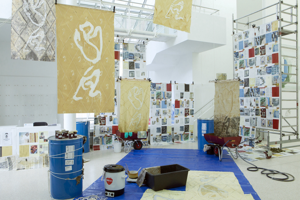 Ada van Hoorebeke Rose Family Factory, 2021, exhibition view: WERK.STOFF Painting Award, Heidelberger Kunstverein, 2021. © Markus Kaesler & HDKV Courtesy the artist