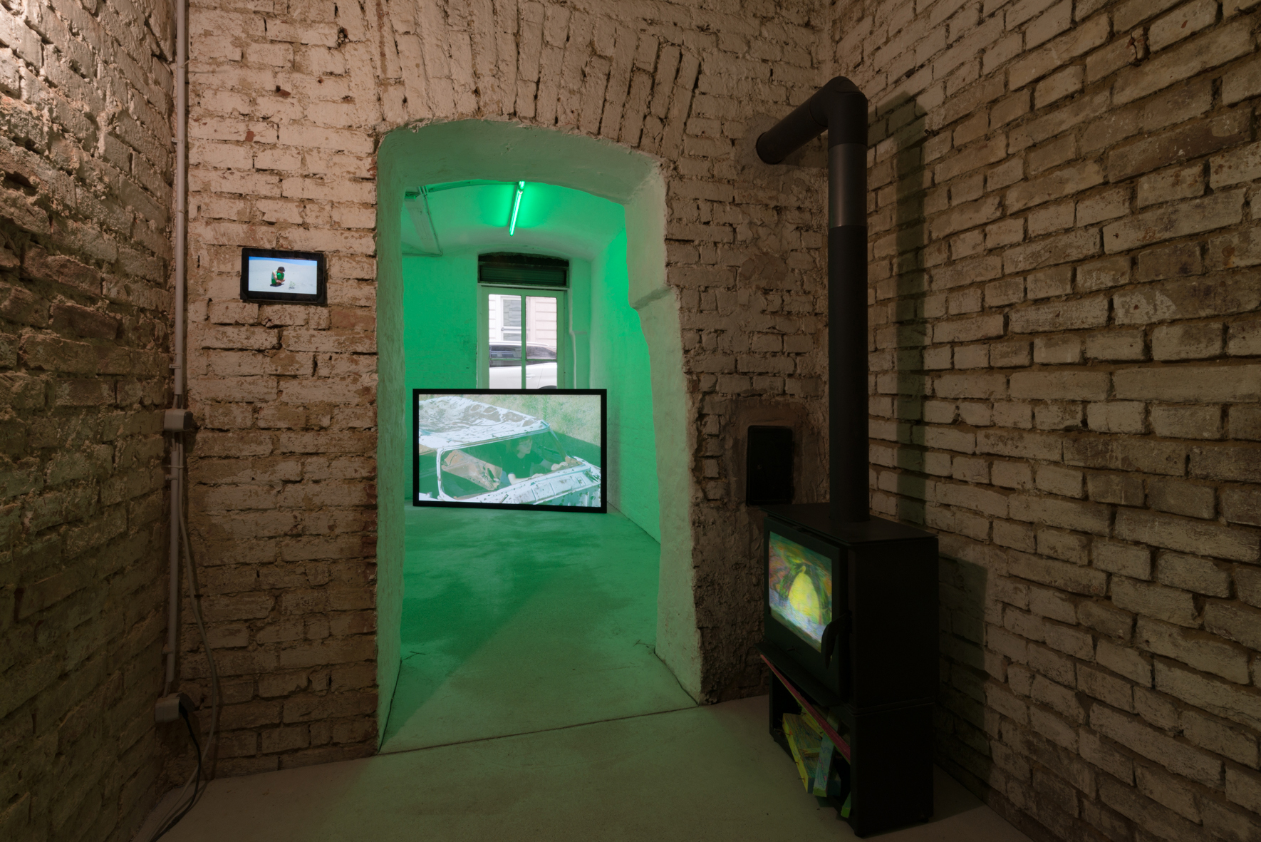 Installation view: But I doubt, I tremble, I see (shaking edges) and the wild thorn tree, Giuliana Rosso & Rory Pilgrim, Curated by Caterina Avataneo, Pina (Vienna)