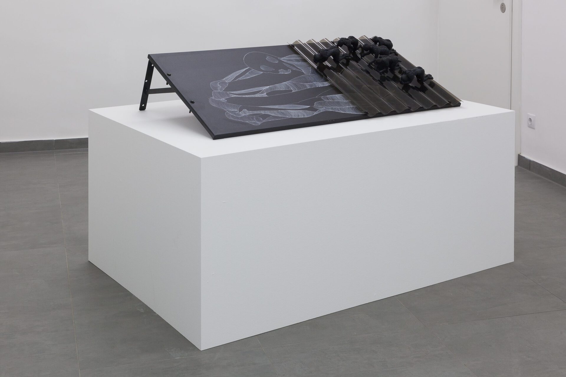 Installation view: Cow Mash, Victoria Nunley, Natalie Terenzini, Zandile Tshabalala, Collective Nostalgia, VIN VIN, 2021