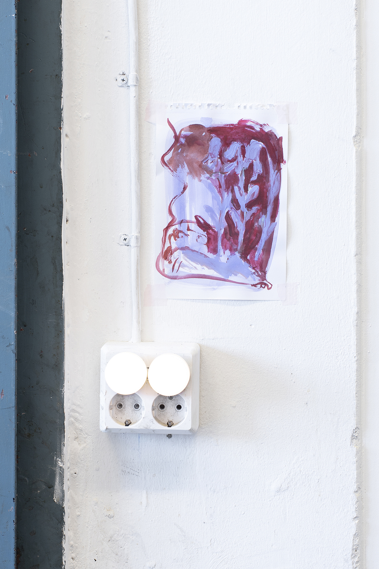 Smoke song, 2021, acrylic on paper, A5 / Mikko Kuorinki, Pupil Party, 2021, night lamps permanently on