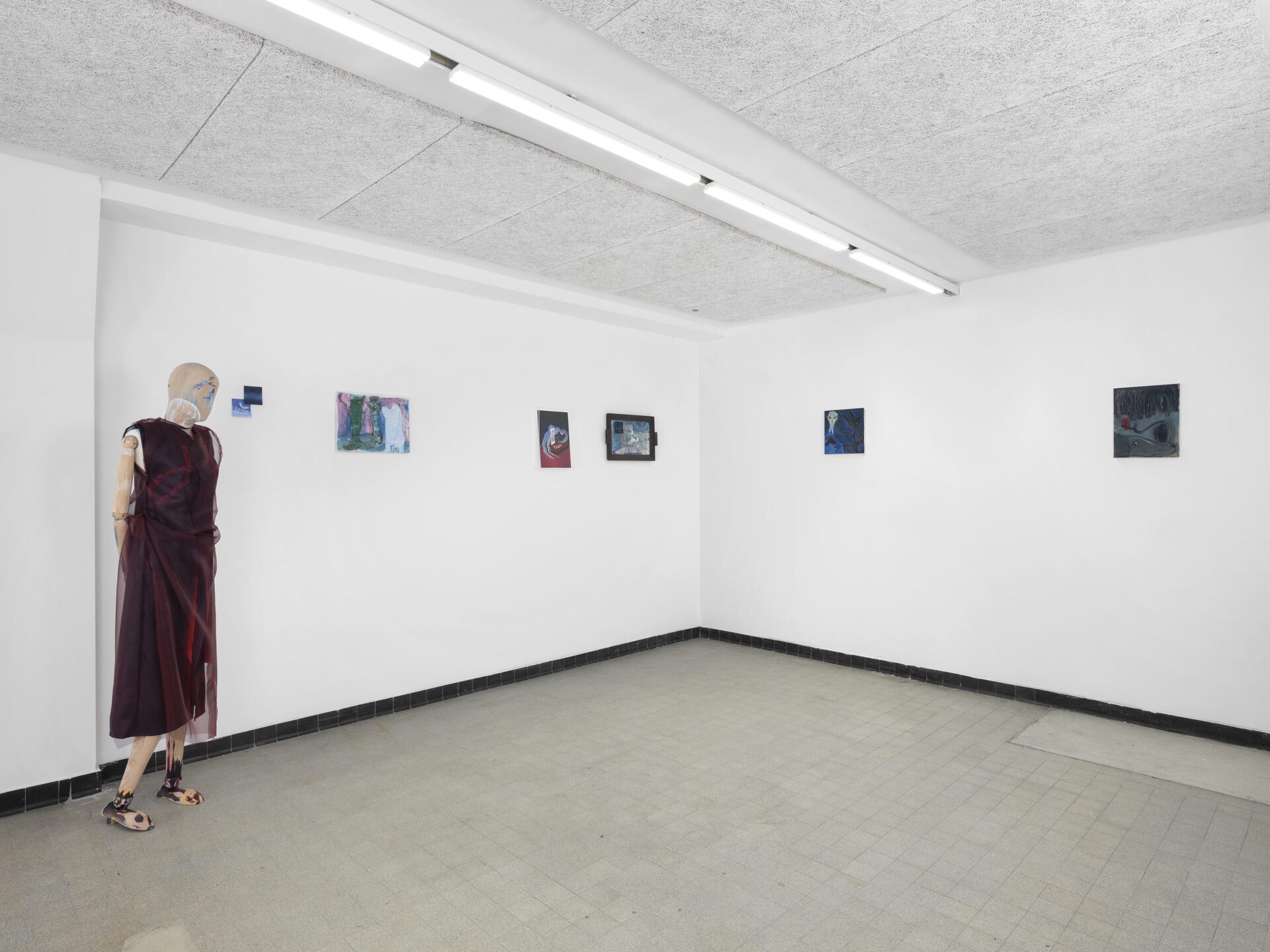 exhibition view "Favrile Figures (LCT In Presentia)"