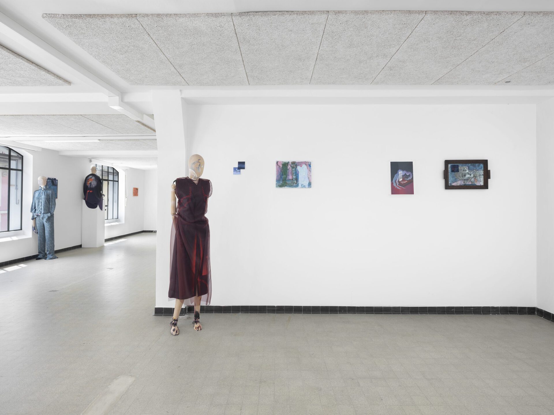 exhibition view "Favrile Figures (LCT In Presentia)"