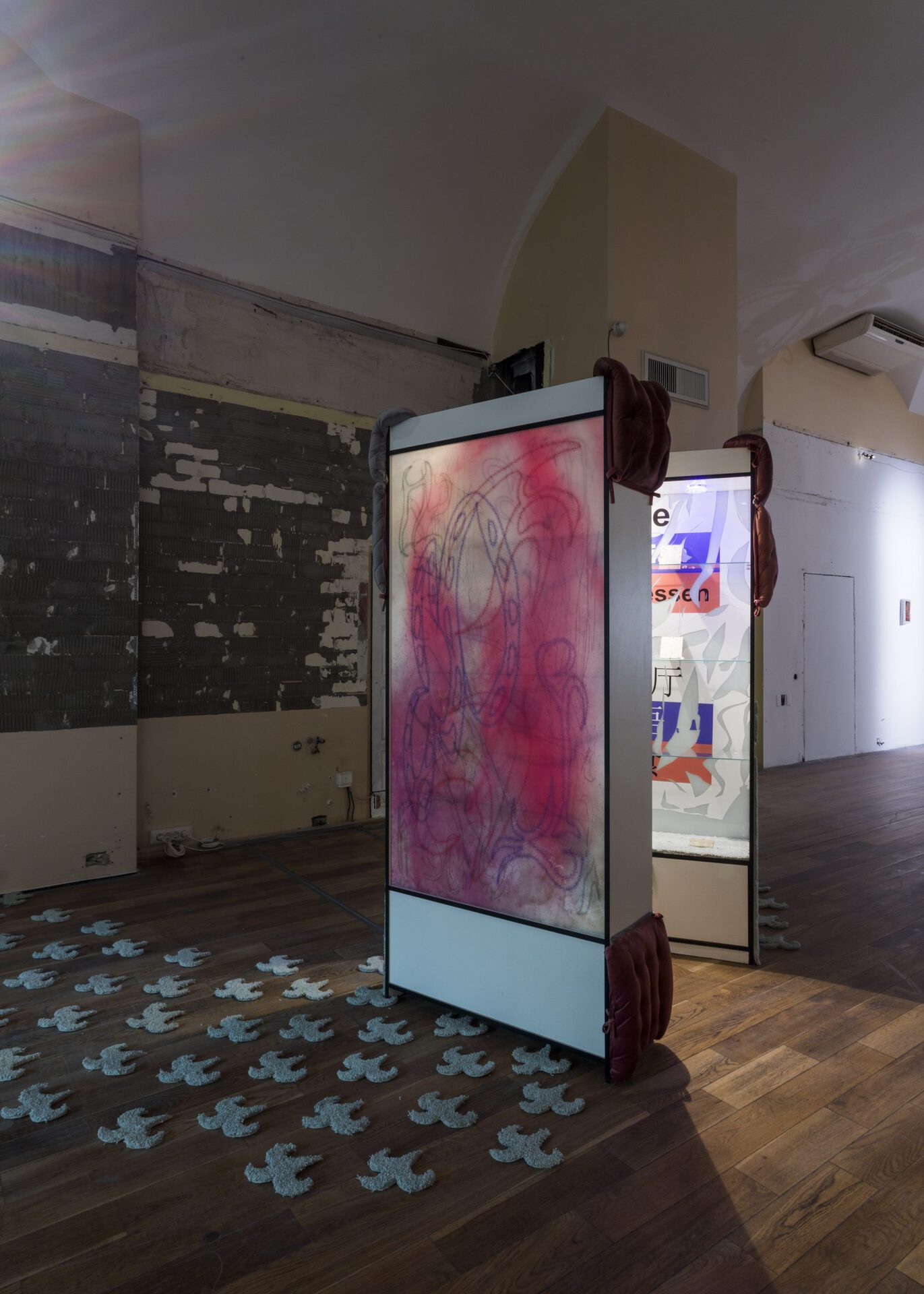 Anna Taganzeva-Kobzeva, Sarcophagus, 2021, installation, dimensions vary