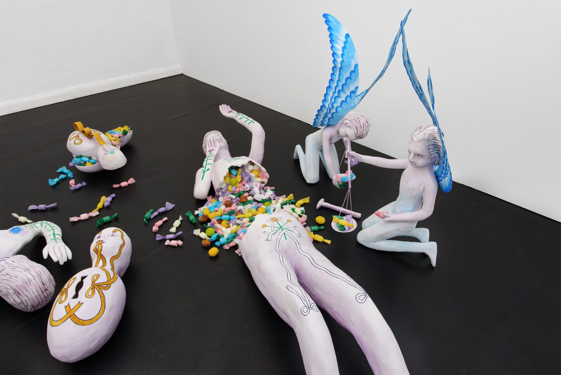 Agnes Scherer, "Mein Schatz, mein Hort / My refuge, my treasure", 2021, Plaster gauze, paint, tissue paper, Dimensions variable
