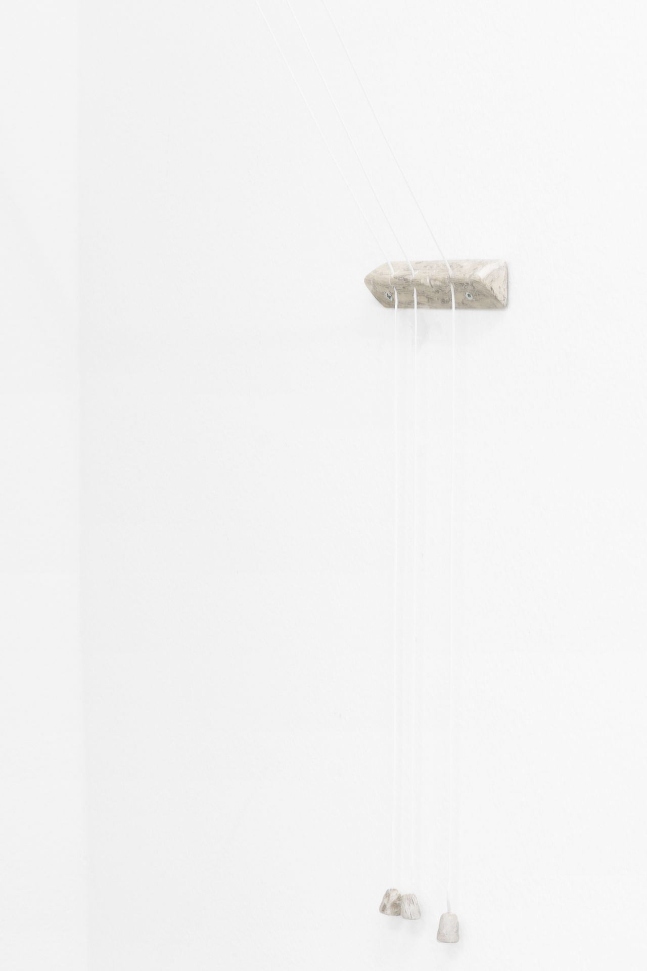 Sáro Gottstein Hanger II (detail), 2021. Stucco lustro, dimensions variable