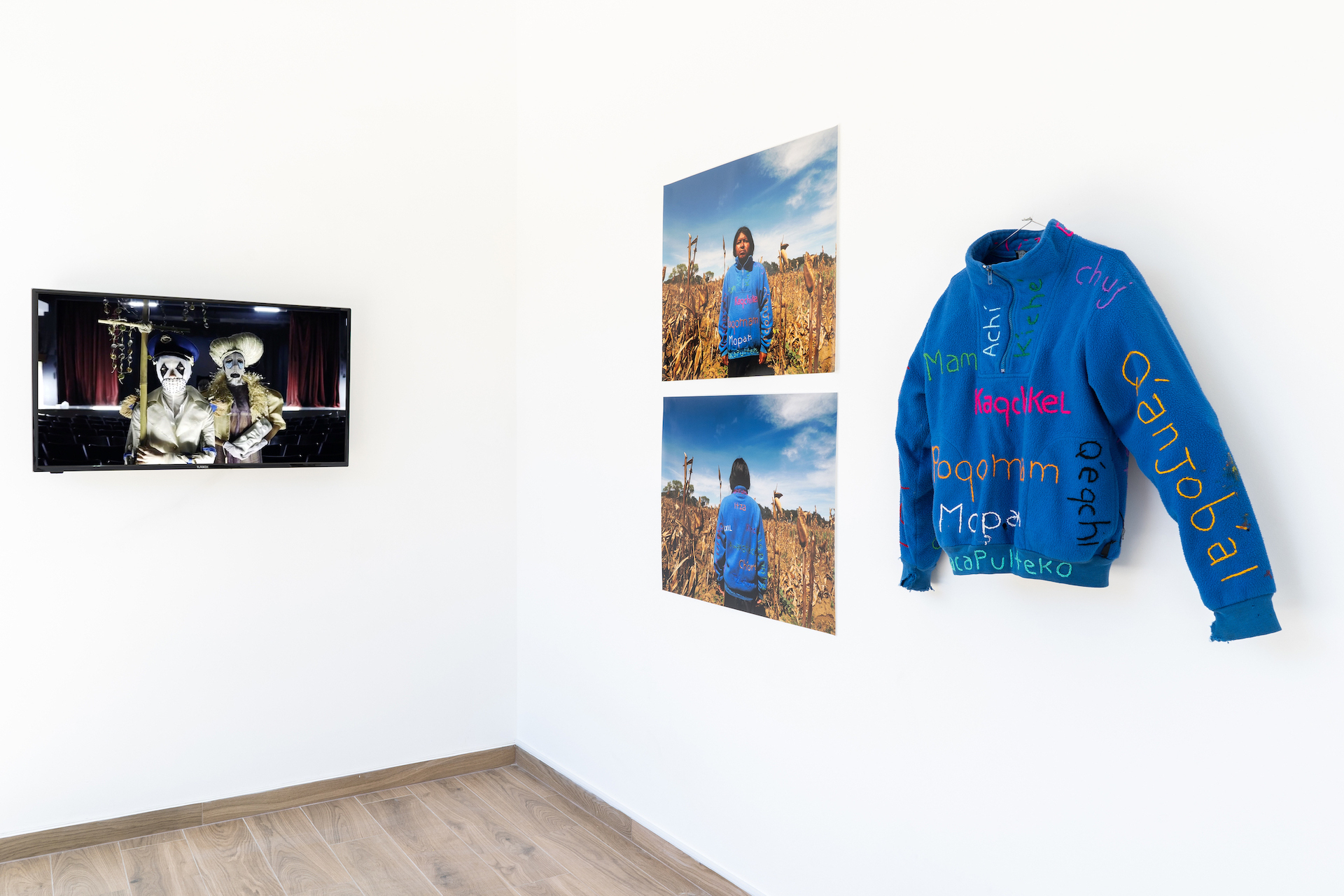 Naufus Ramírez-Figueroa, Lugar de Consuelo, 2020, HD Single Channel Video Loop, 35’26”, 5 + 1 AP, Courtesy the artist; Commissioned by The Power Plant, Toronto & Edgar Calel, B’atz tejido constelación de saberes (B’atz weaving constellation of knowledges), 2015, Lambda print on Fuji Crystal Archive DP, diptych, 81 x 61 cm each, 3 + 2 AP, Courtesy of the artist and Proyectos Ultravioleta, Guatemala, Photo: Alexandra Masmanidi, 2021