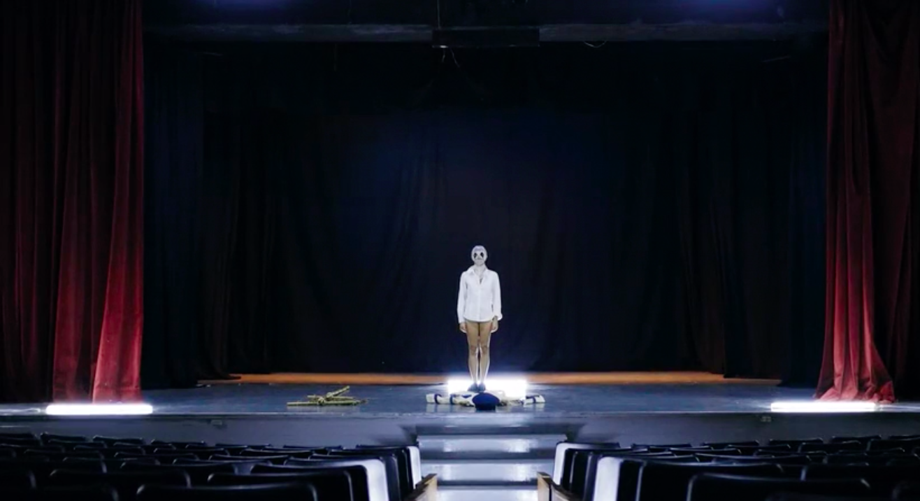 Naufus Ramírez-Figueroa, Lugar de Consuelo, 2020, HD Single Channel Video Loop, 35’26”, 5 + 1 AP, Courtesy the artist; Commissioned by The Power Plant, Toronto, Photo: Alexandra Masmanidi, 2021