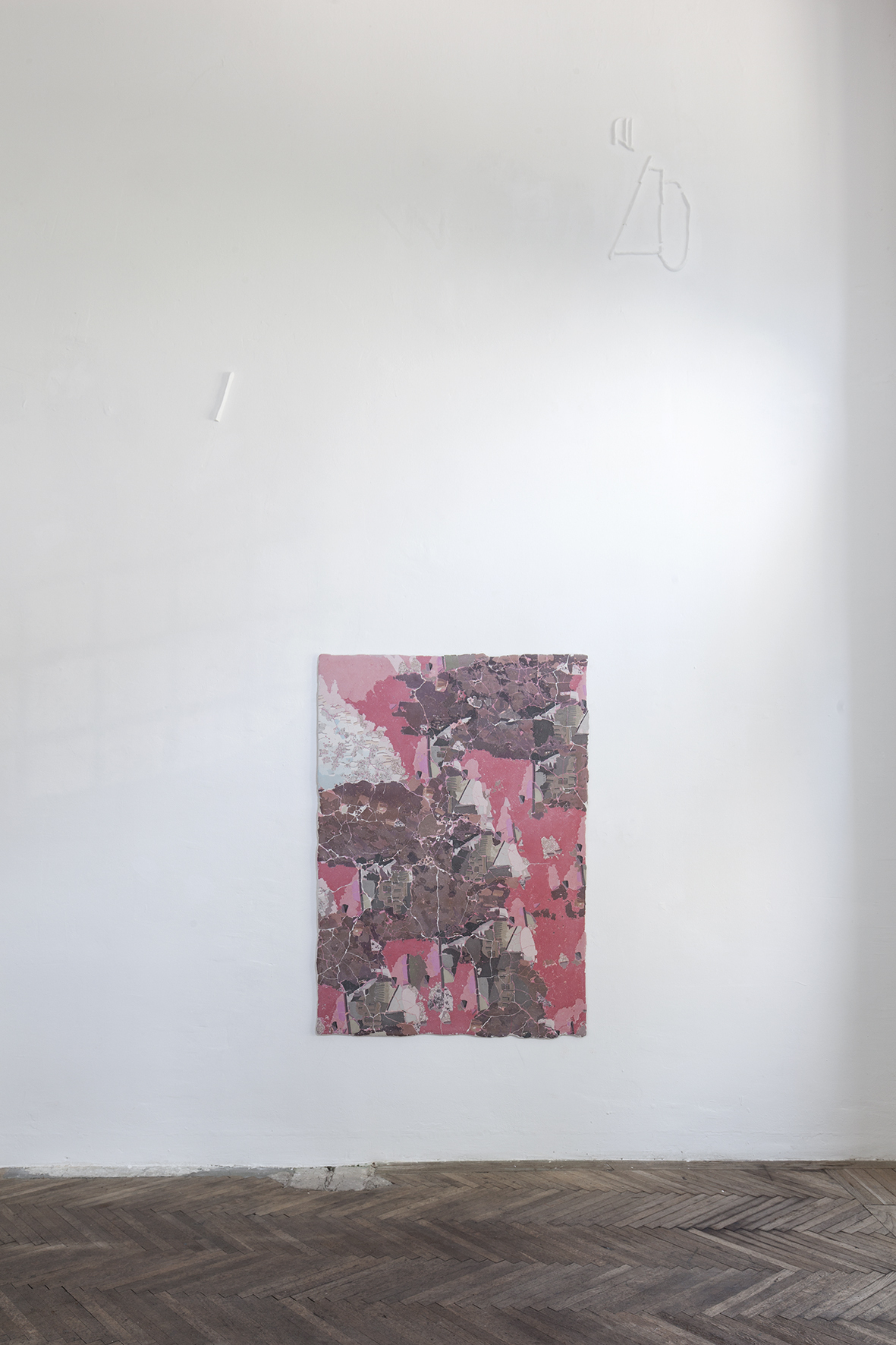 Heti Prack, World Fire, 2021, 142 x 102 cm, Gypsum, pigments, bone glue