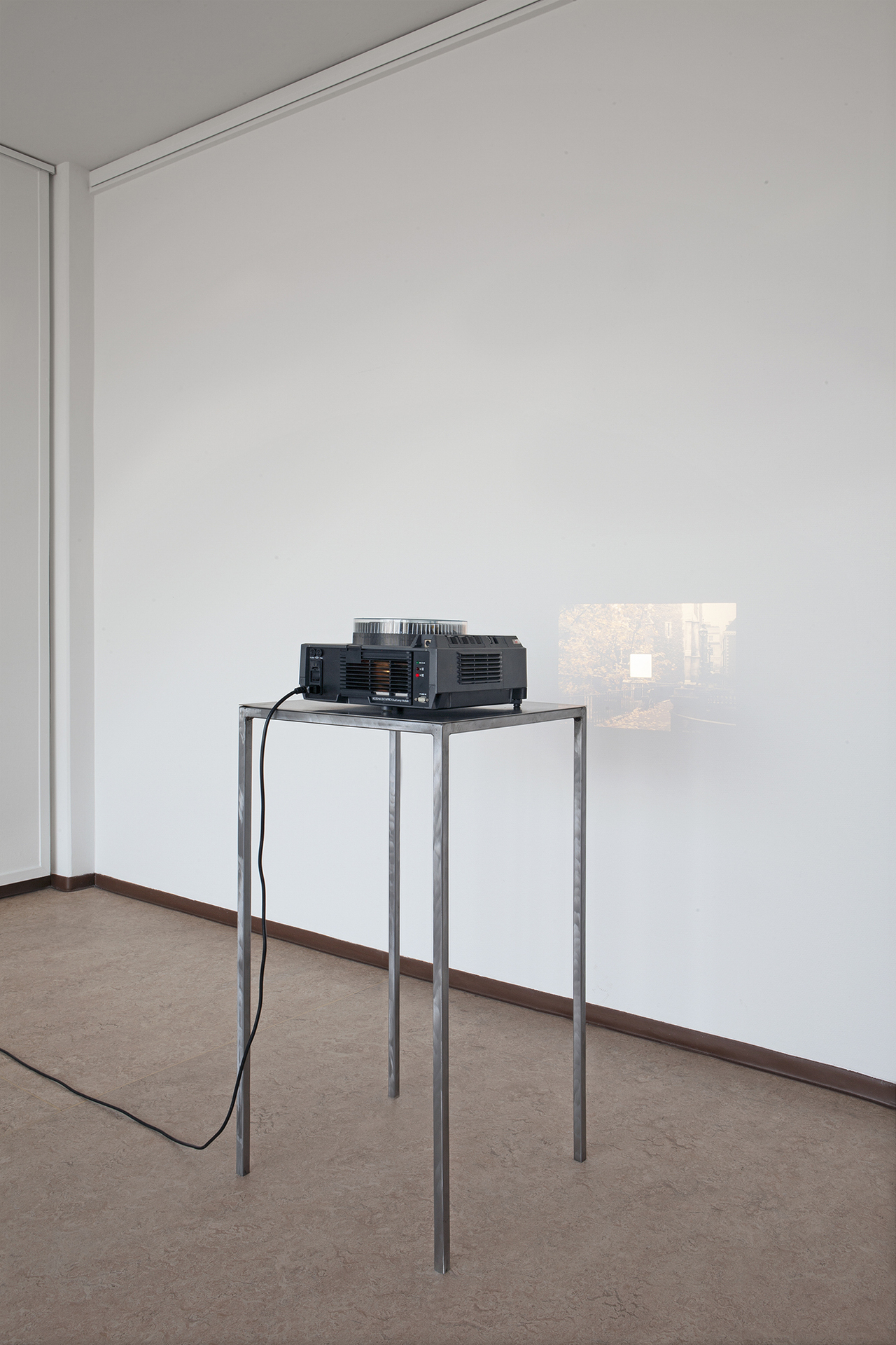 Tetra, 2021, steel, projector, 81 laser cut slides