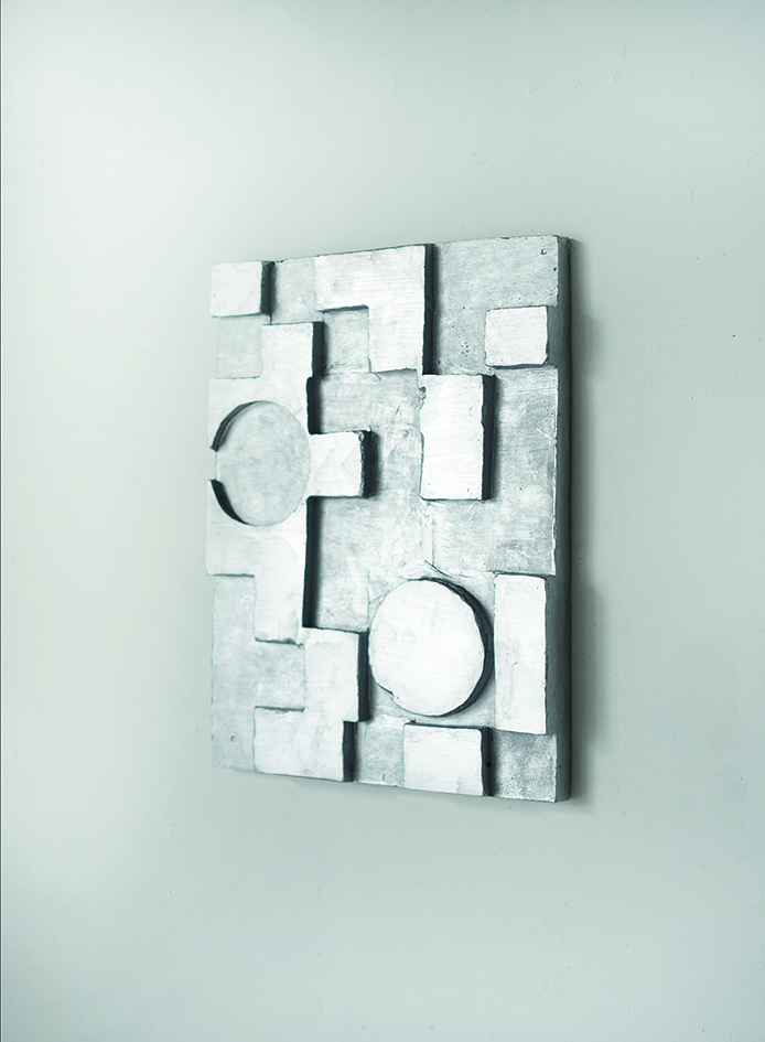 Romain Dumesnil, Solid, 2020, Algorithm, atmospheric magnetic field variations, recycled aluminium, 40x 30 cm