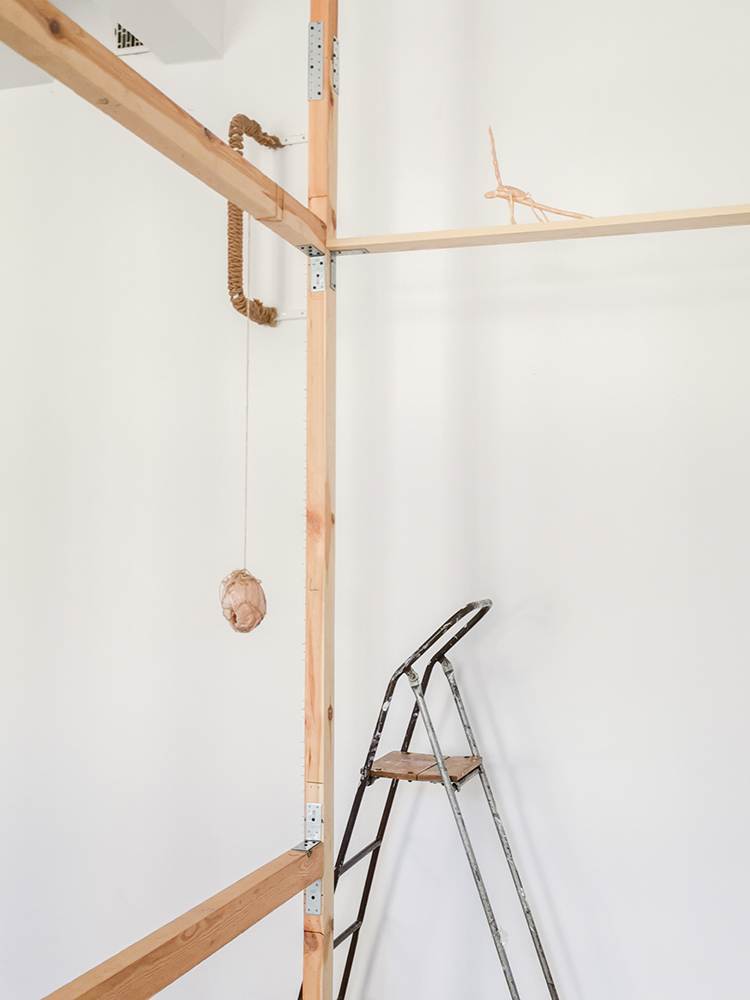 Zuza Piekoszewska, "Trapped Egg", 2021, bioplastic, jute, 10 cm x 10 cm