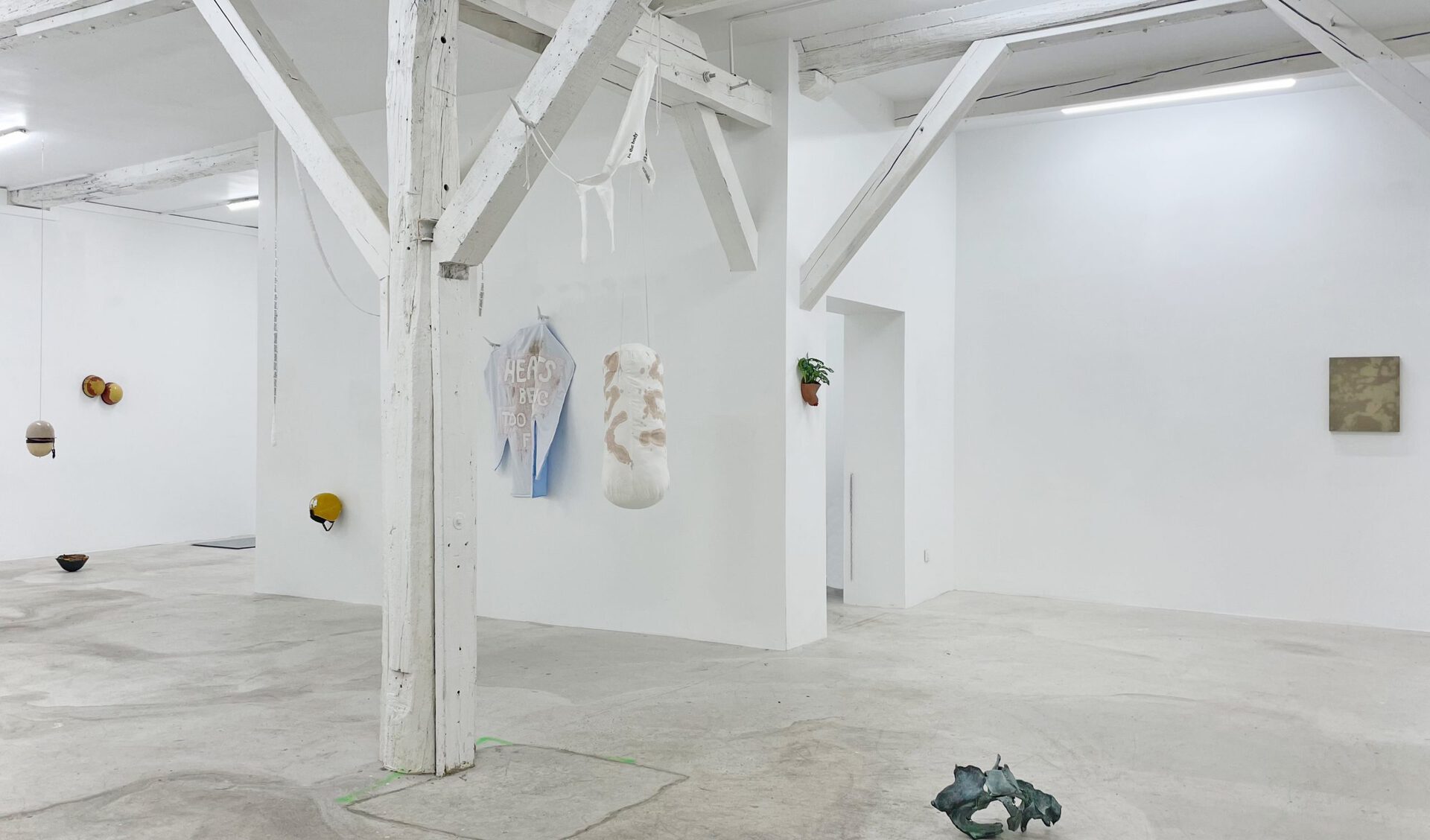 Installation view, Franca Scholz, Maarten Van Roy, Marcel Hiller, 2021