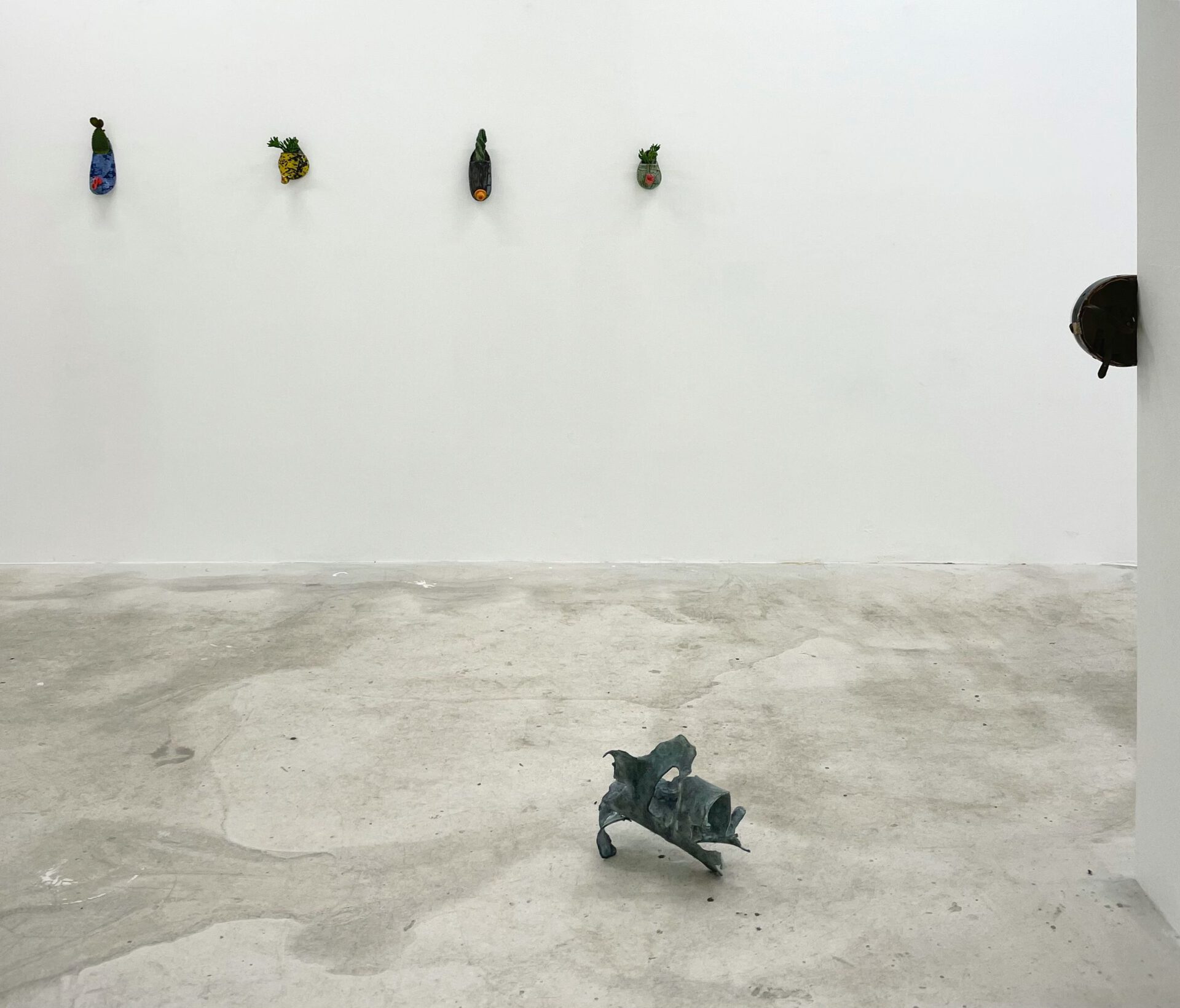 Maarten Van Roy, Marcel Hiller, LETO, installation view, Paris, 2021