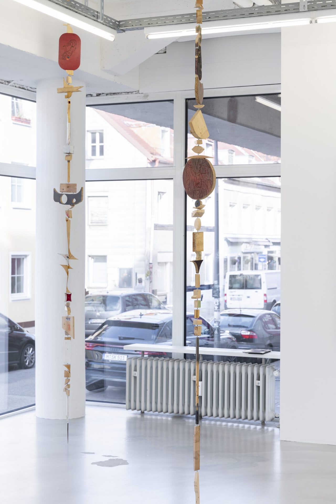 Roy Mordechay - Strom #4 & Storm #5, 2021, wood and metal ring screws, height 340 cm